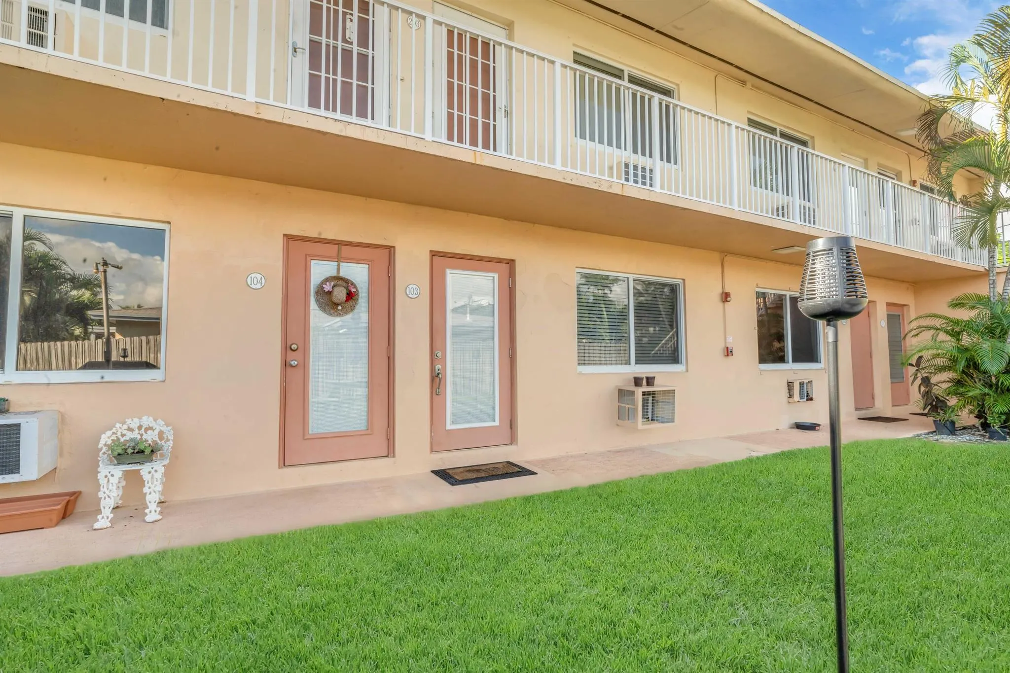 301 E Mcnab Road, #103