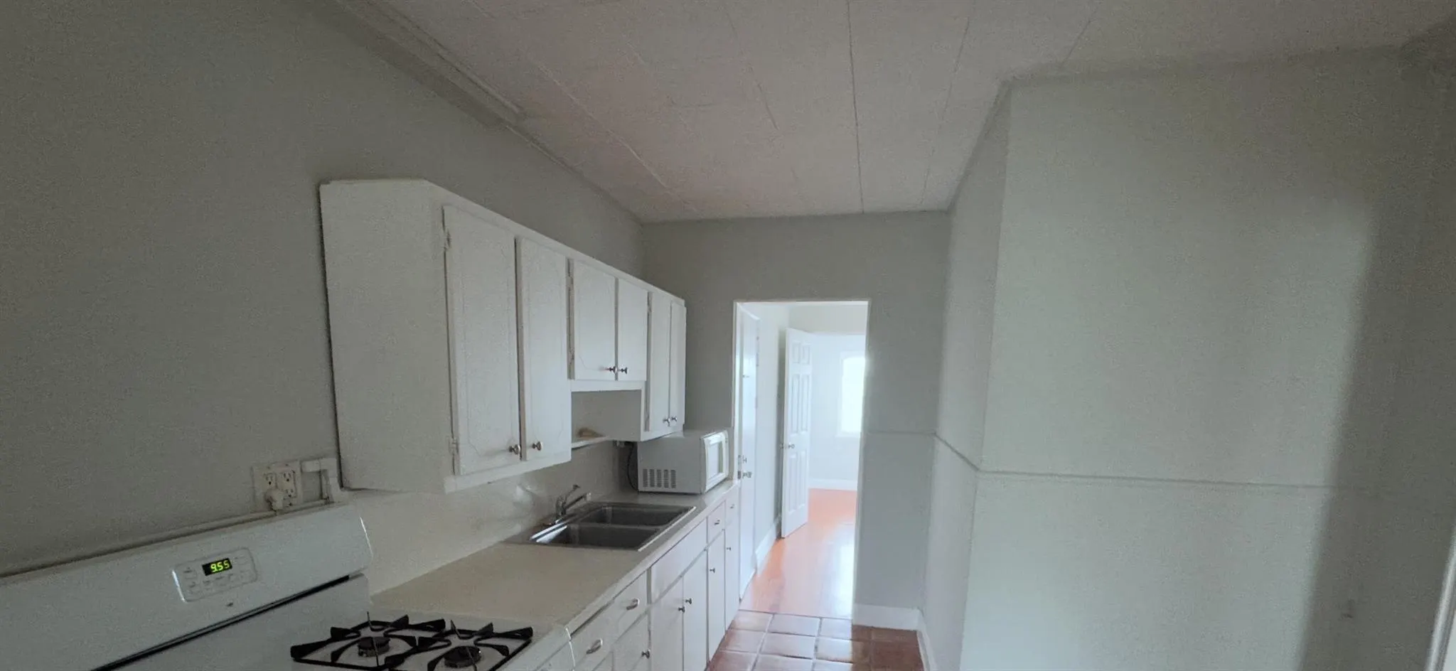736 Omar Road, #4