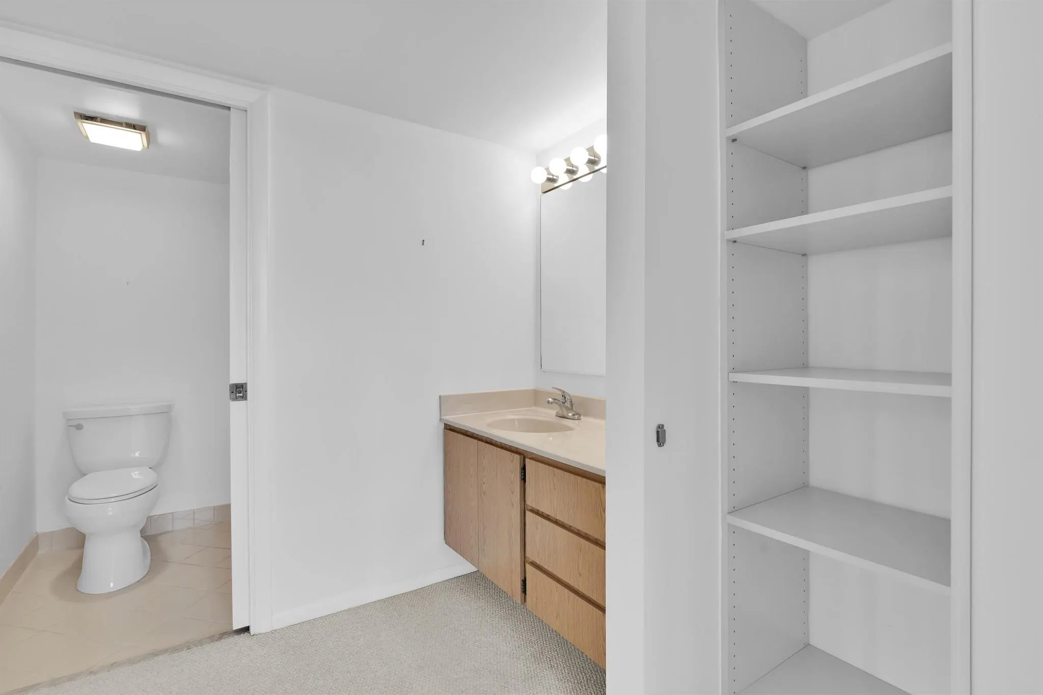 6133 Balboa Circle, #304