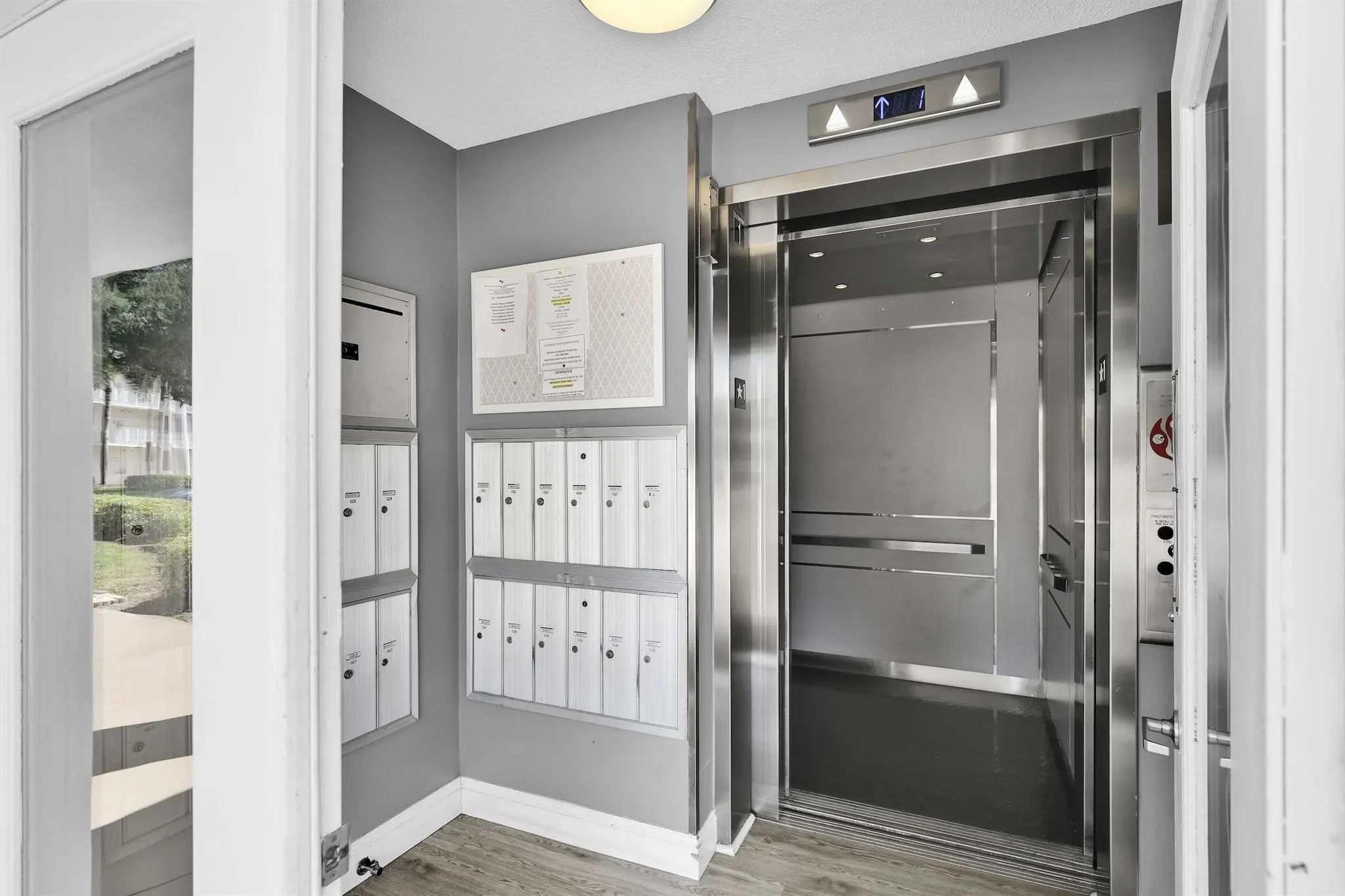 6133 Balboa Circle, #304