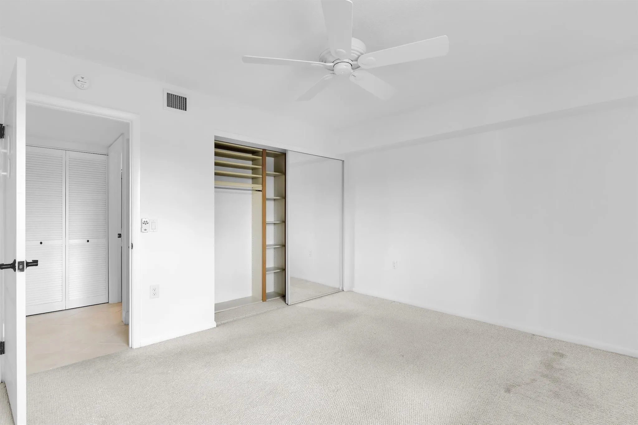 6133 Balboa Circle, #304