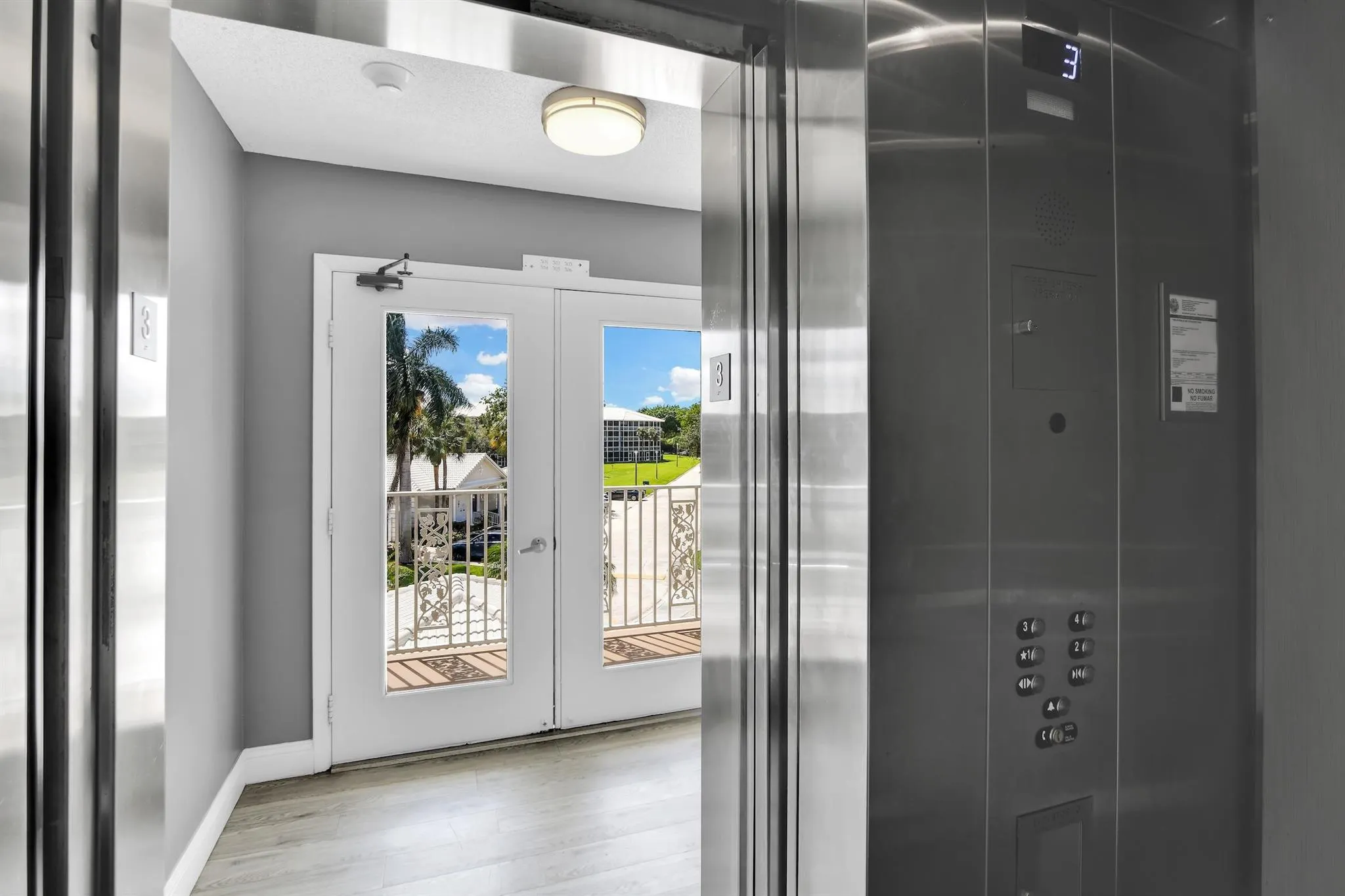 6133 Balboa Circle, #304