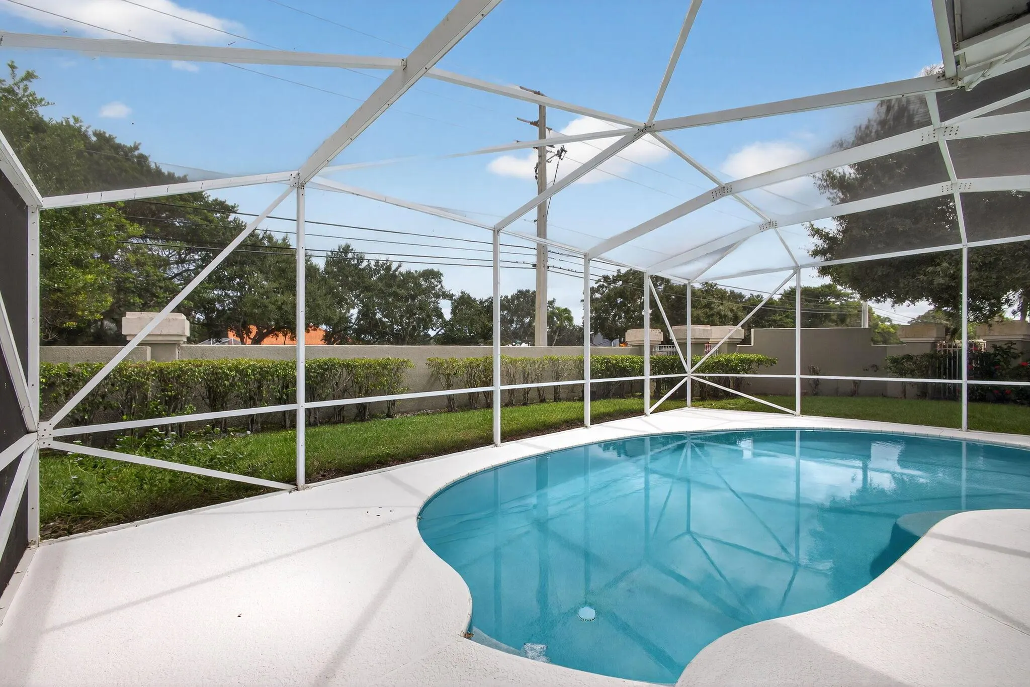 8401 SE Ketch Court