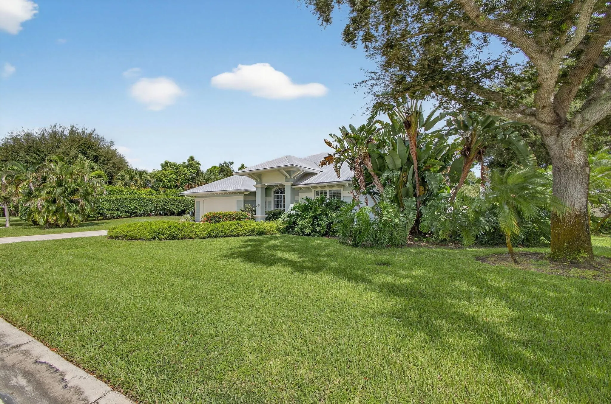 8401 SE Ketch Court