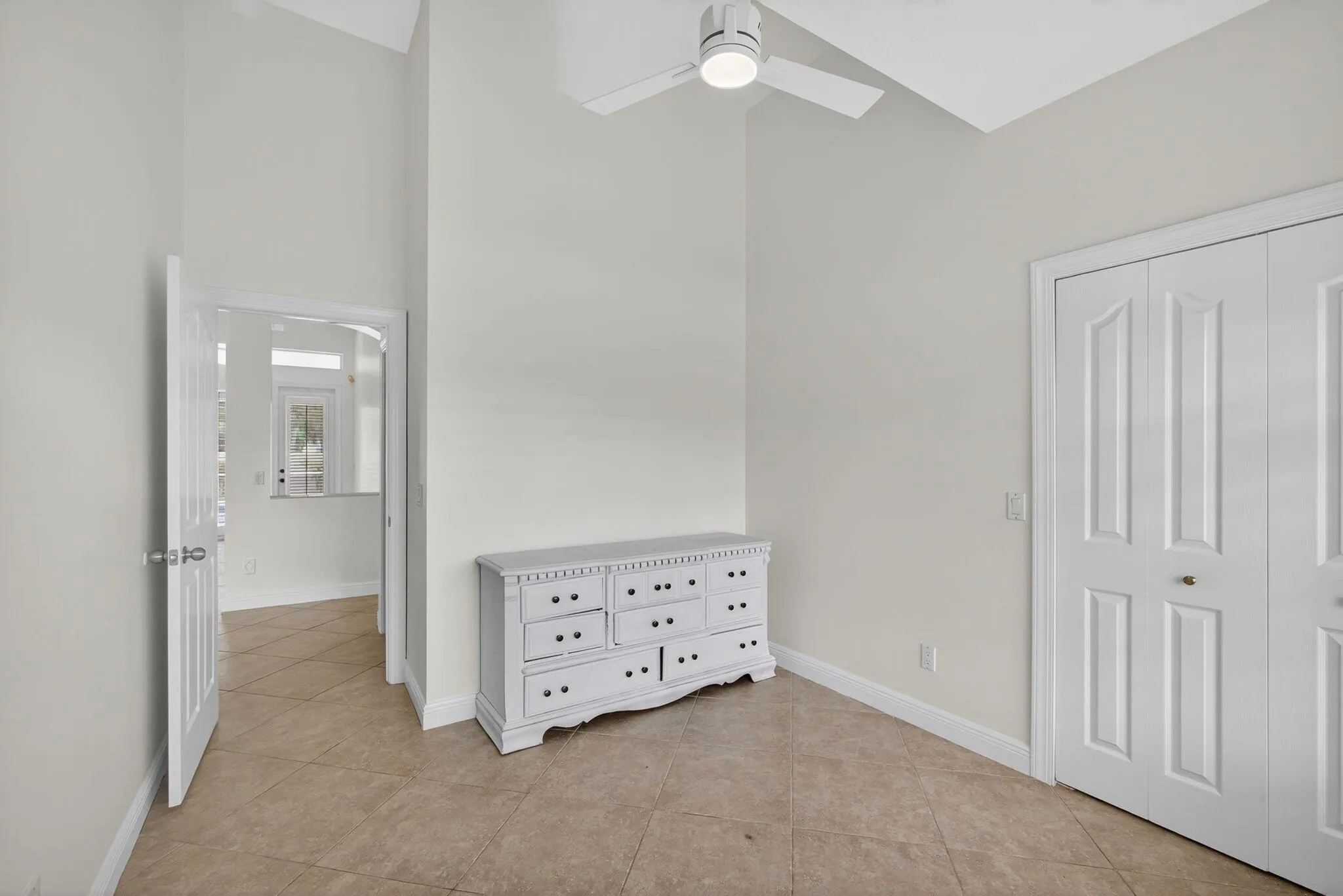 8401 SE Ketch Court