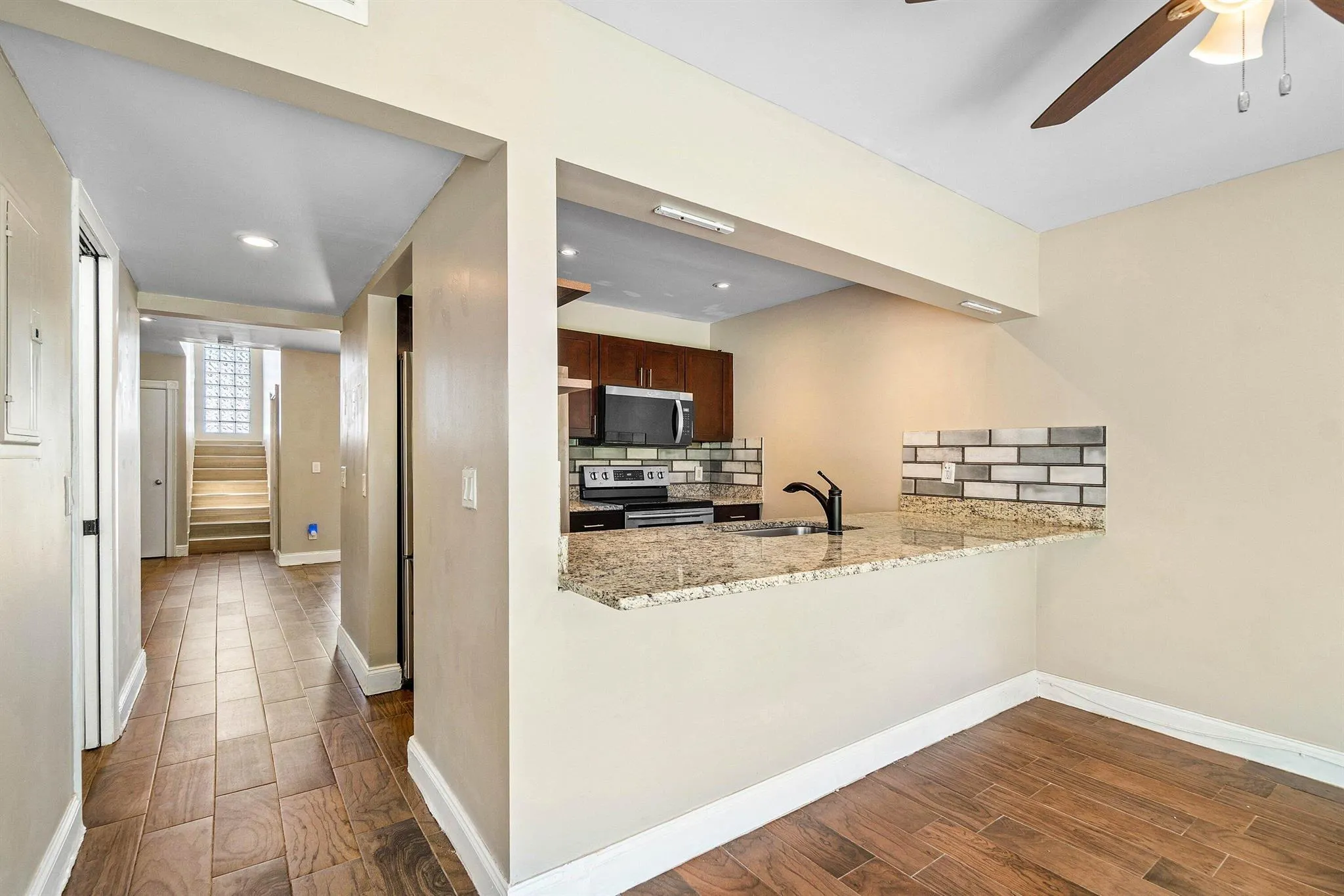 5090 Elmhurst Road, #E