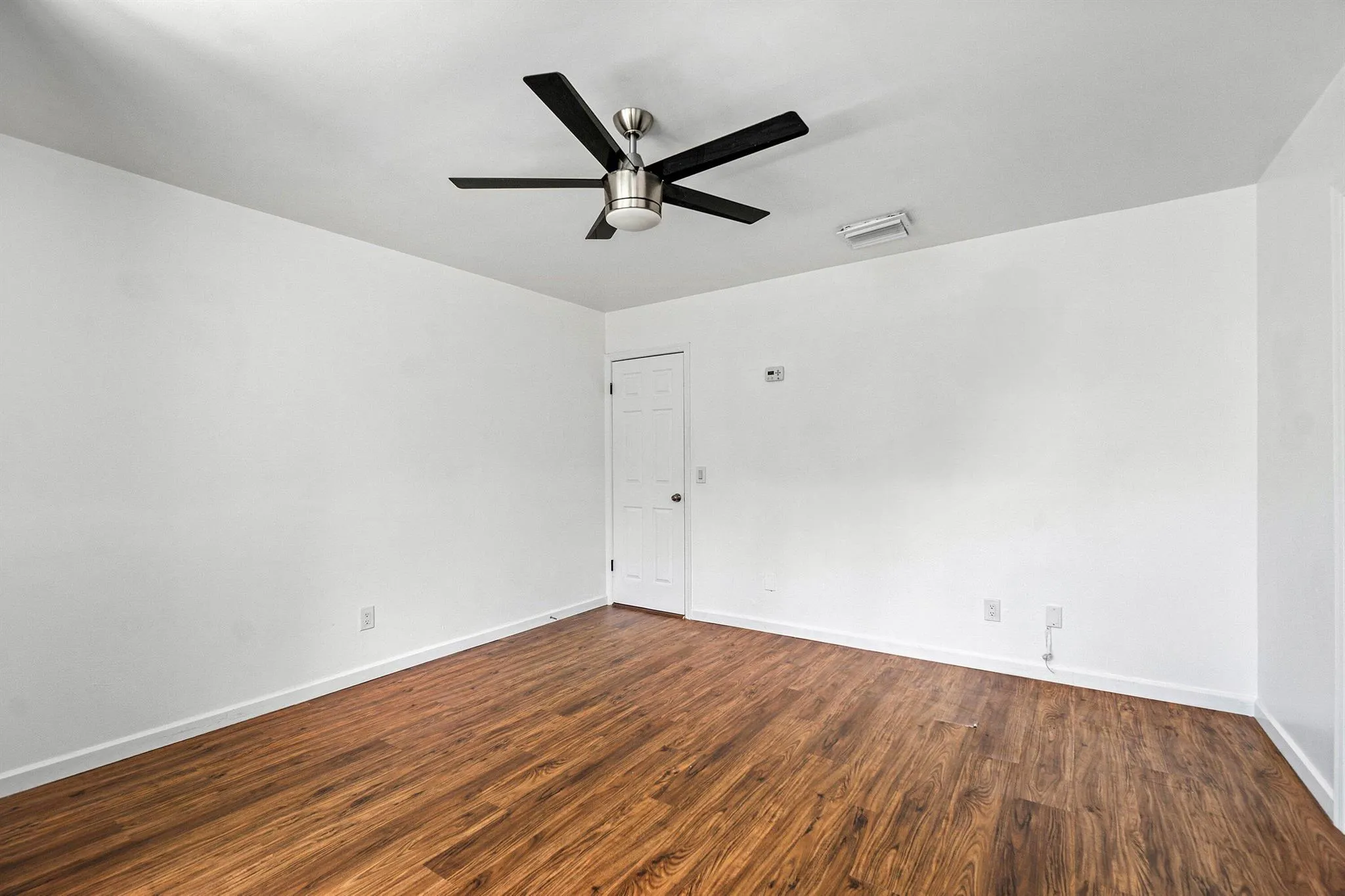 5090 Elmhurst Road, #E