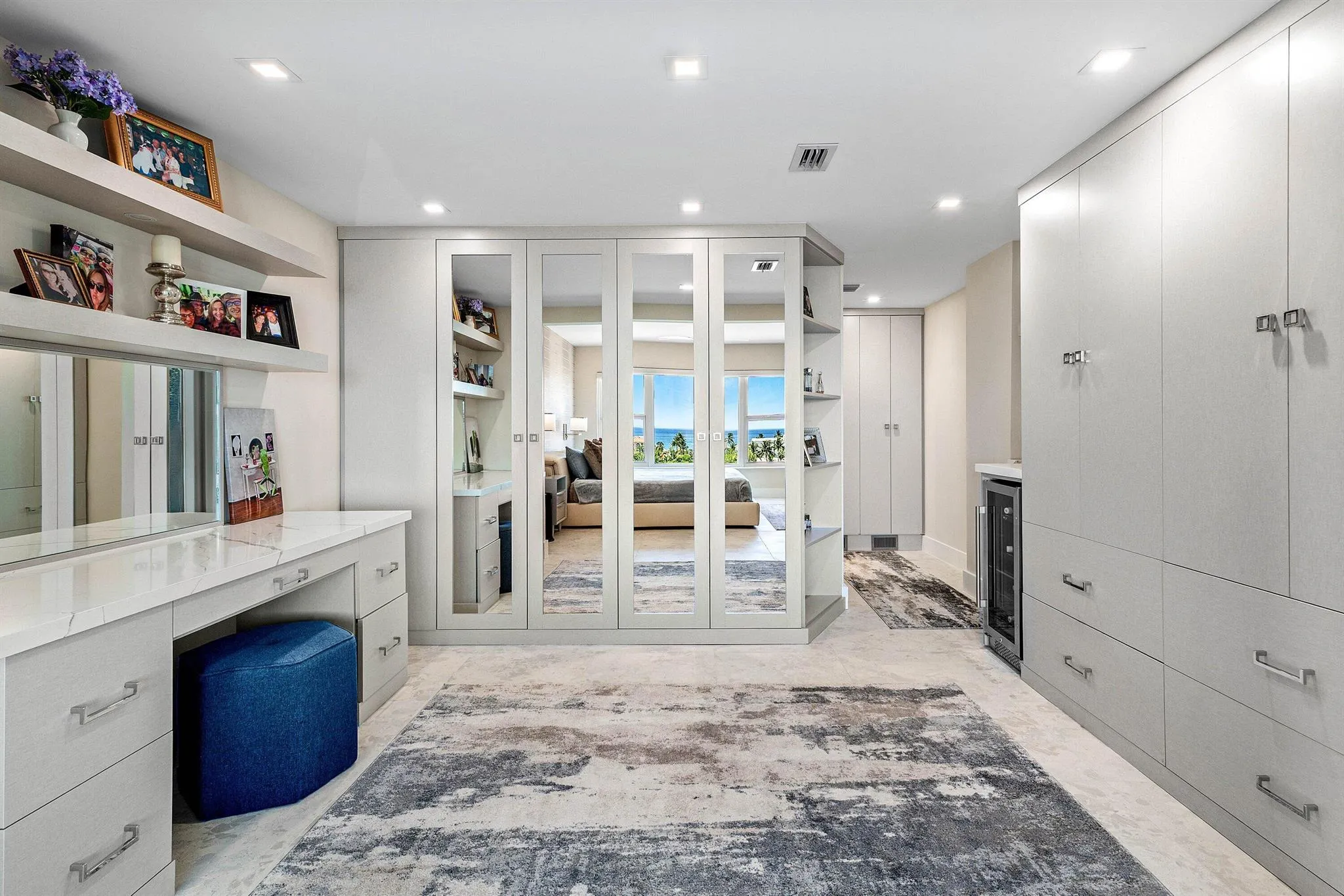 220 Macfarlane Drive, #S-805