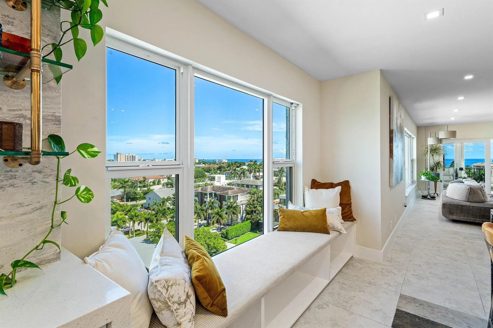 220 Macfarlane Drive, #S-805
