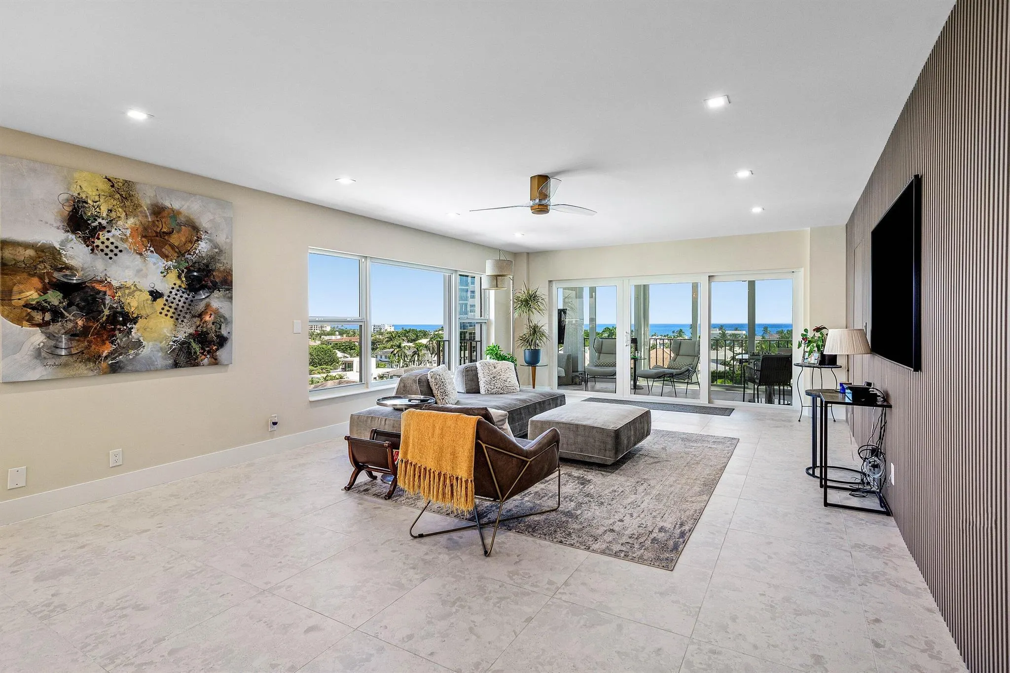 220 Macfarlane Drive, #S-805