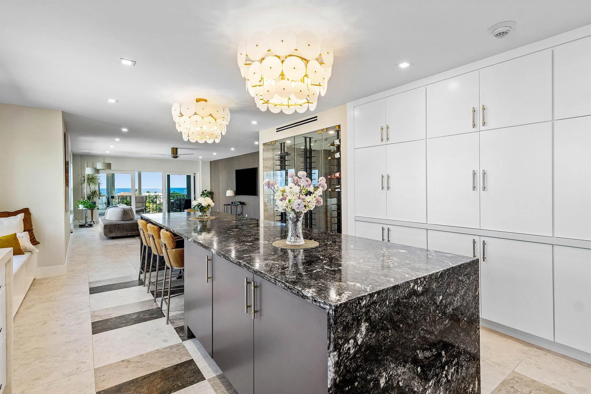 220 Macfarlane Drive, #S-805