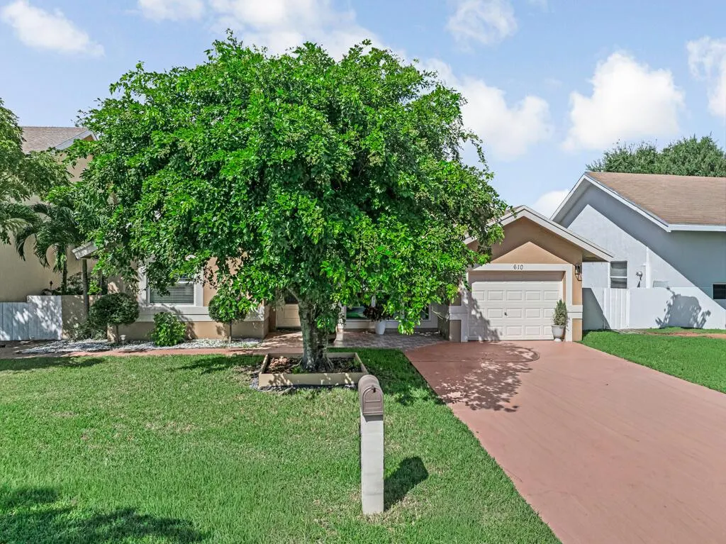 610 NW 207th Avenue