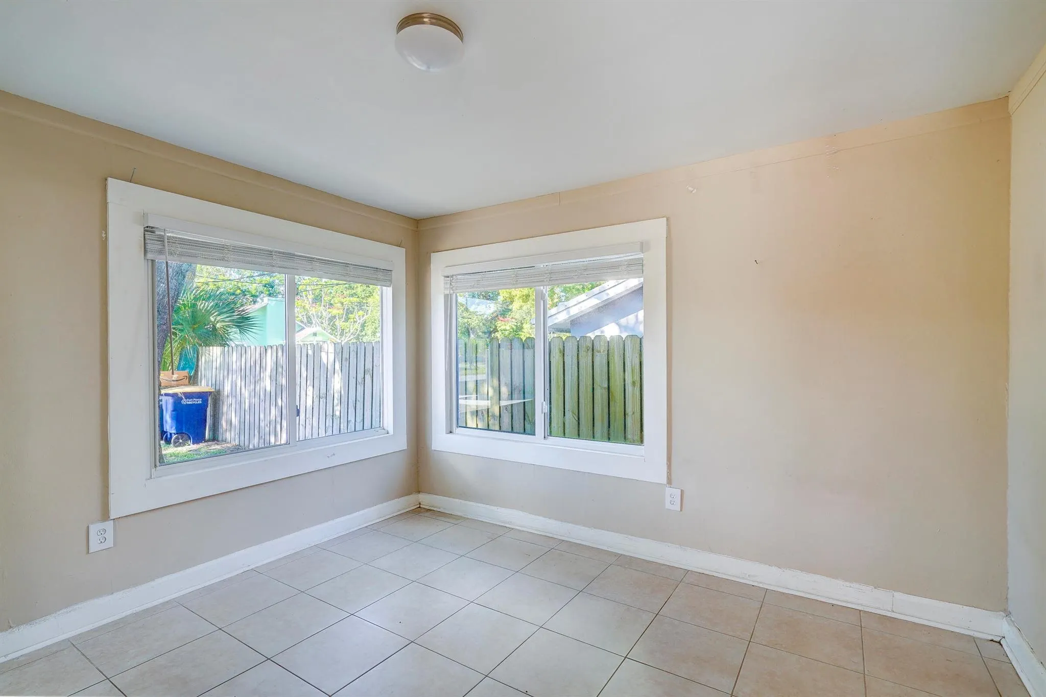 1204 Easter Avenue