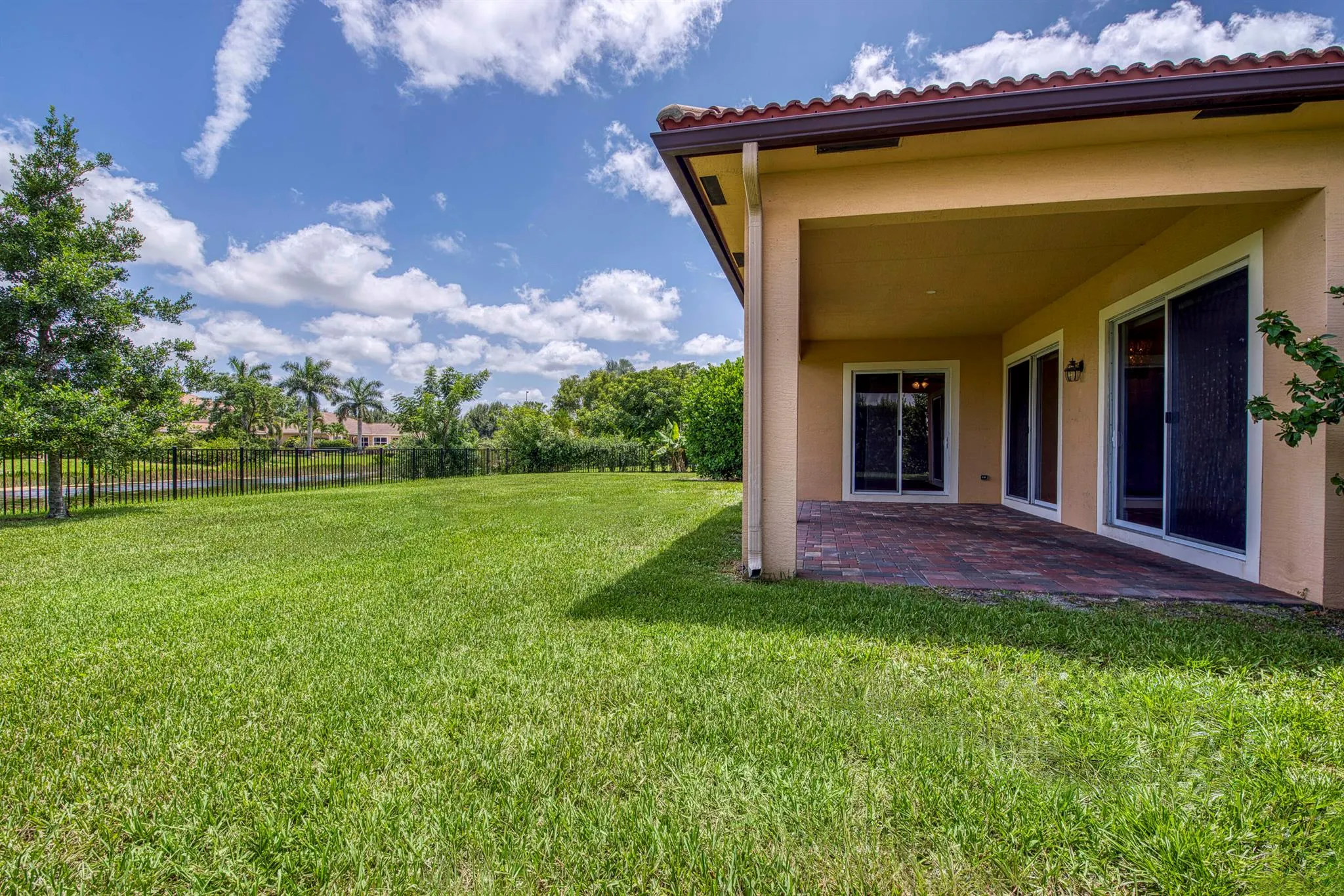 172 Manor Circle
