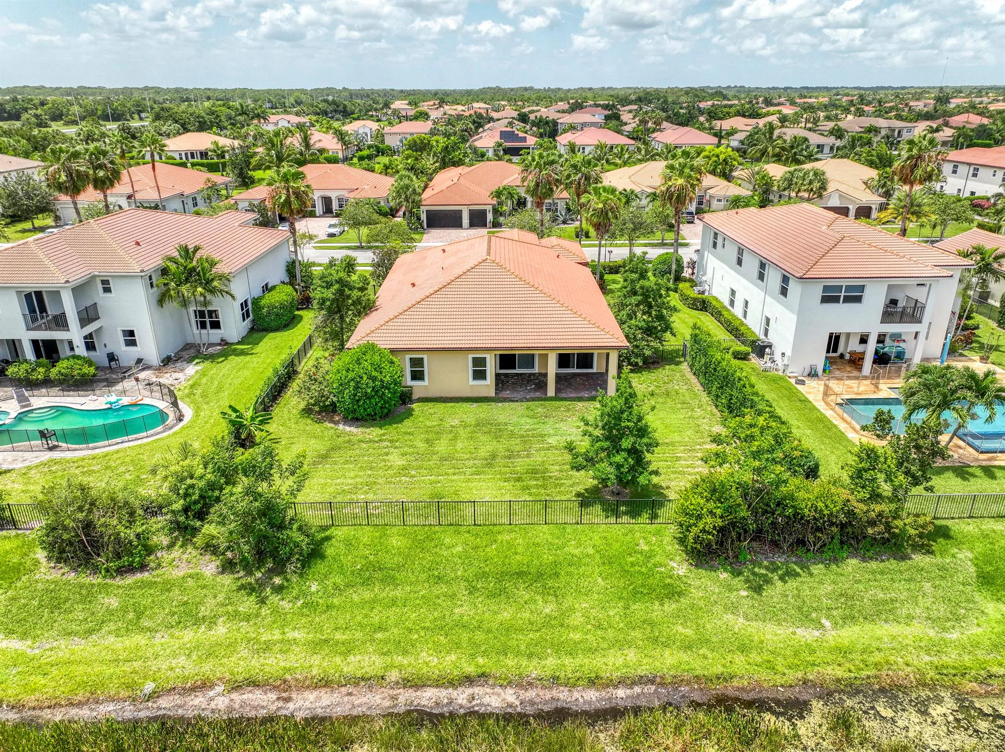 172 Manor Circle