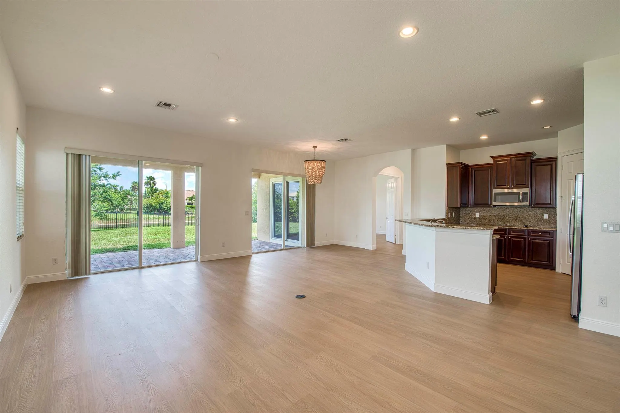 172 Manor Circle