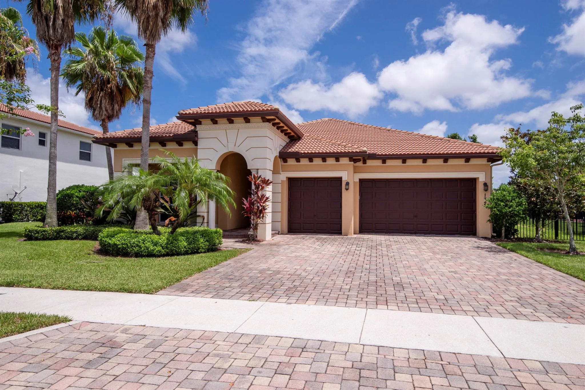 172 Manor Circle