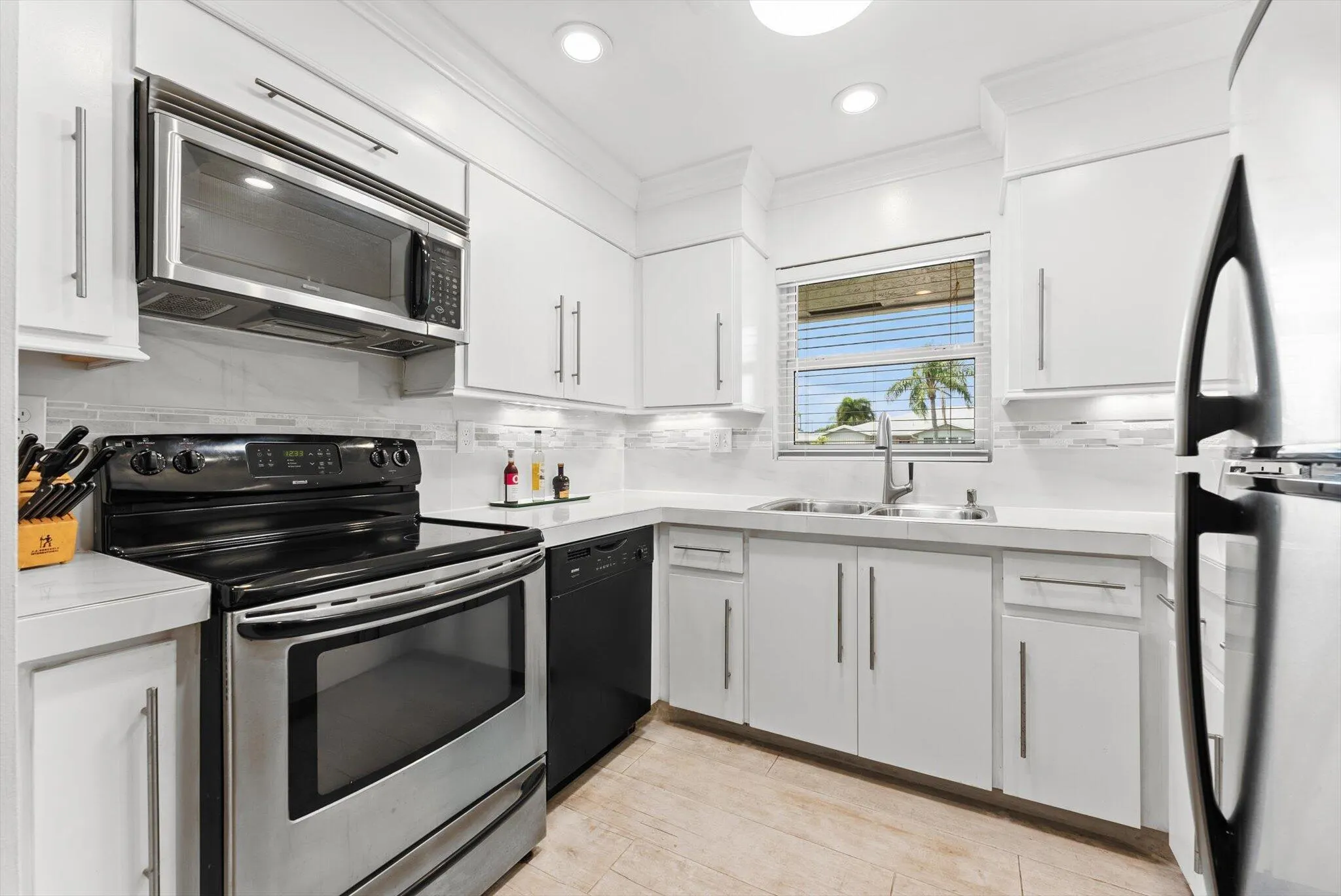 14628 Canalview Drive, #D