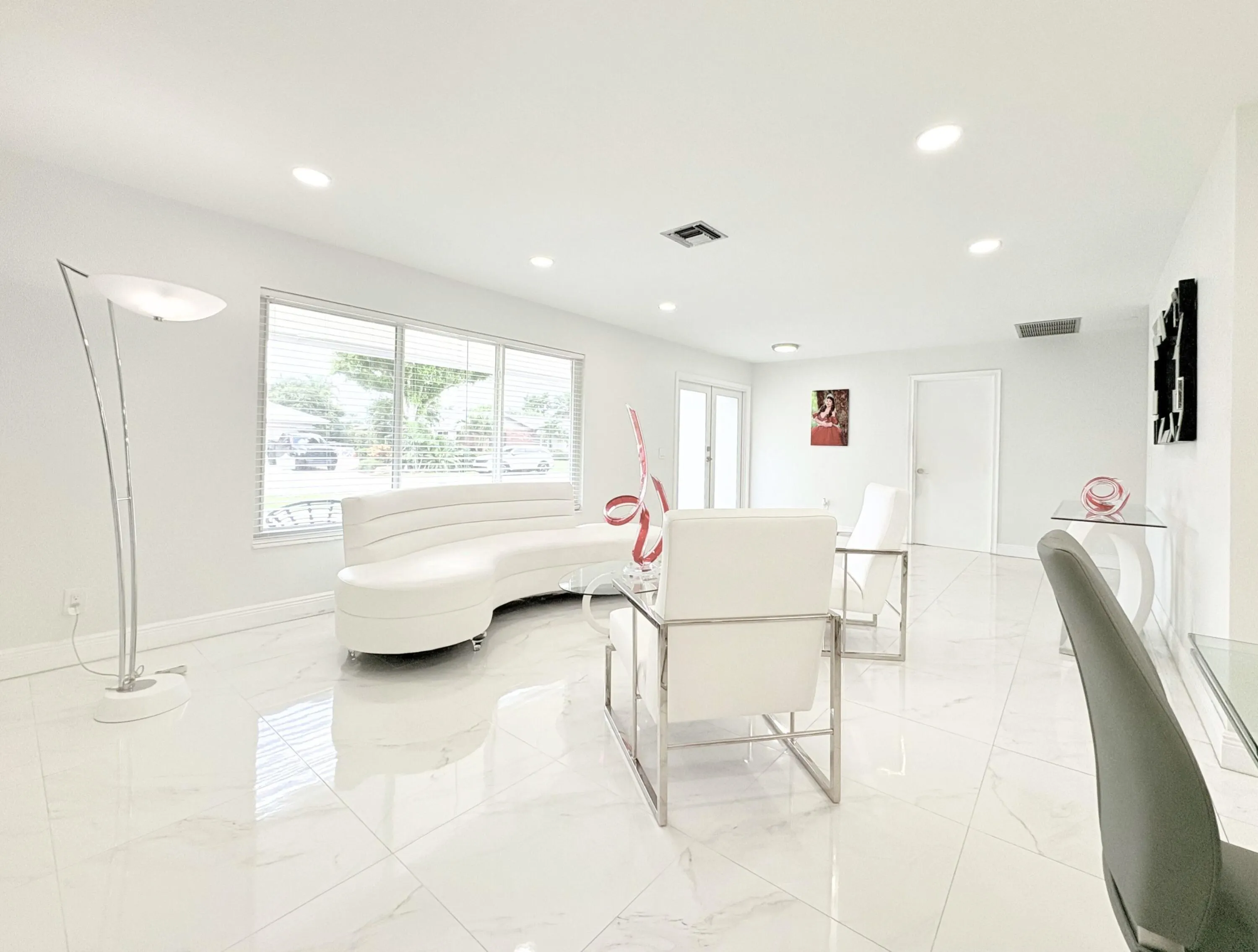 1861 Caribbean Road W