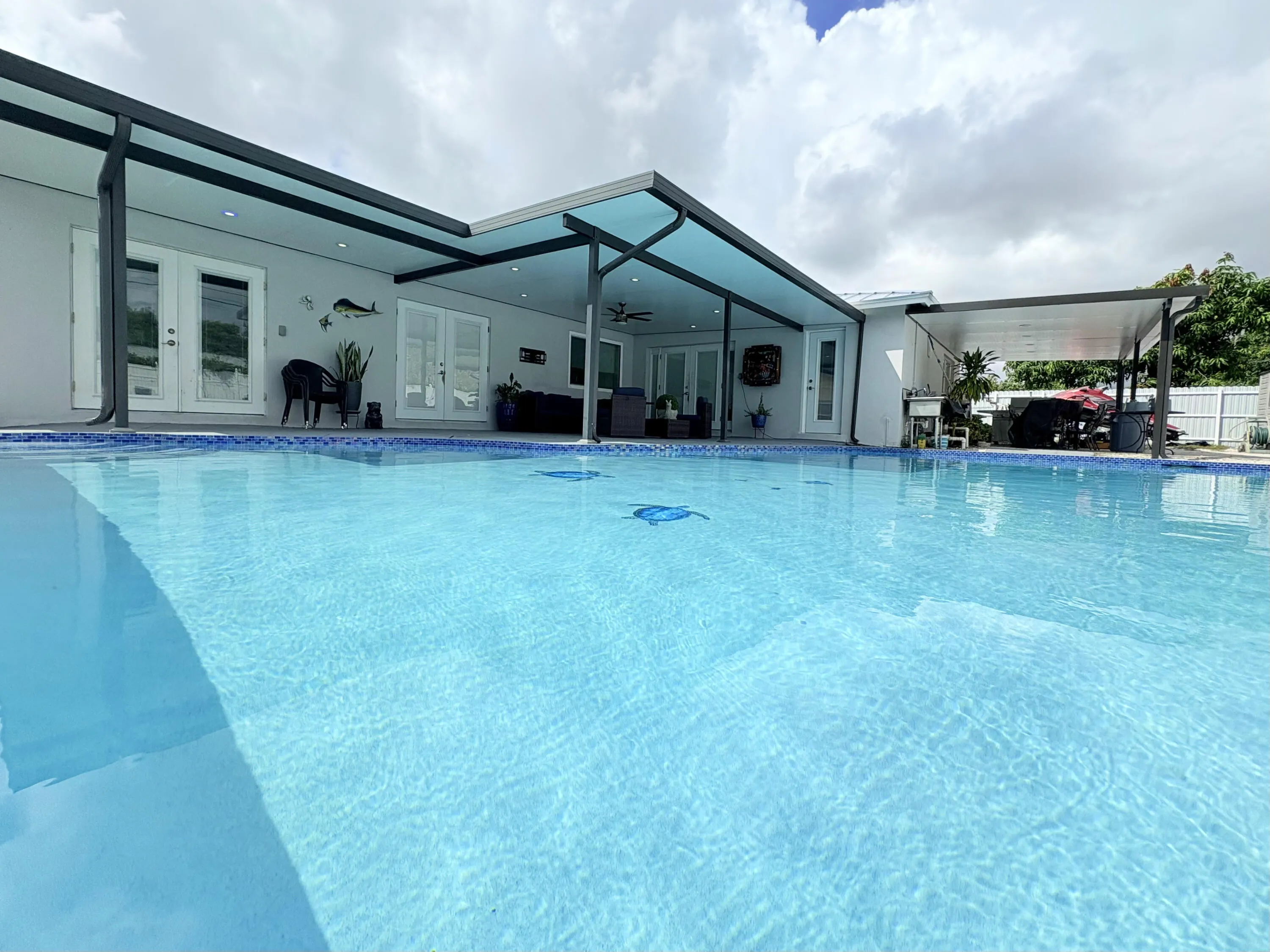 1861 Caribbean Road W