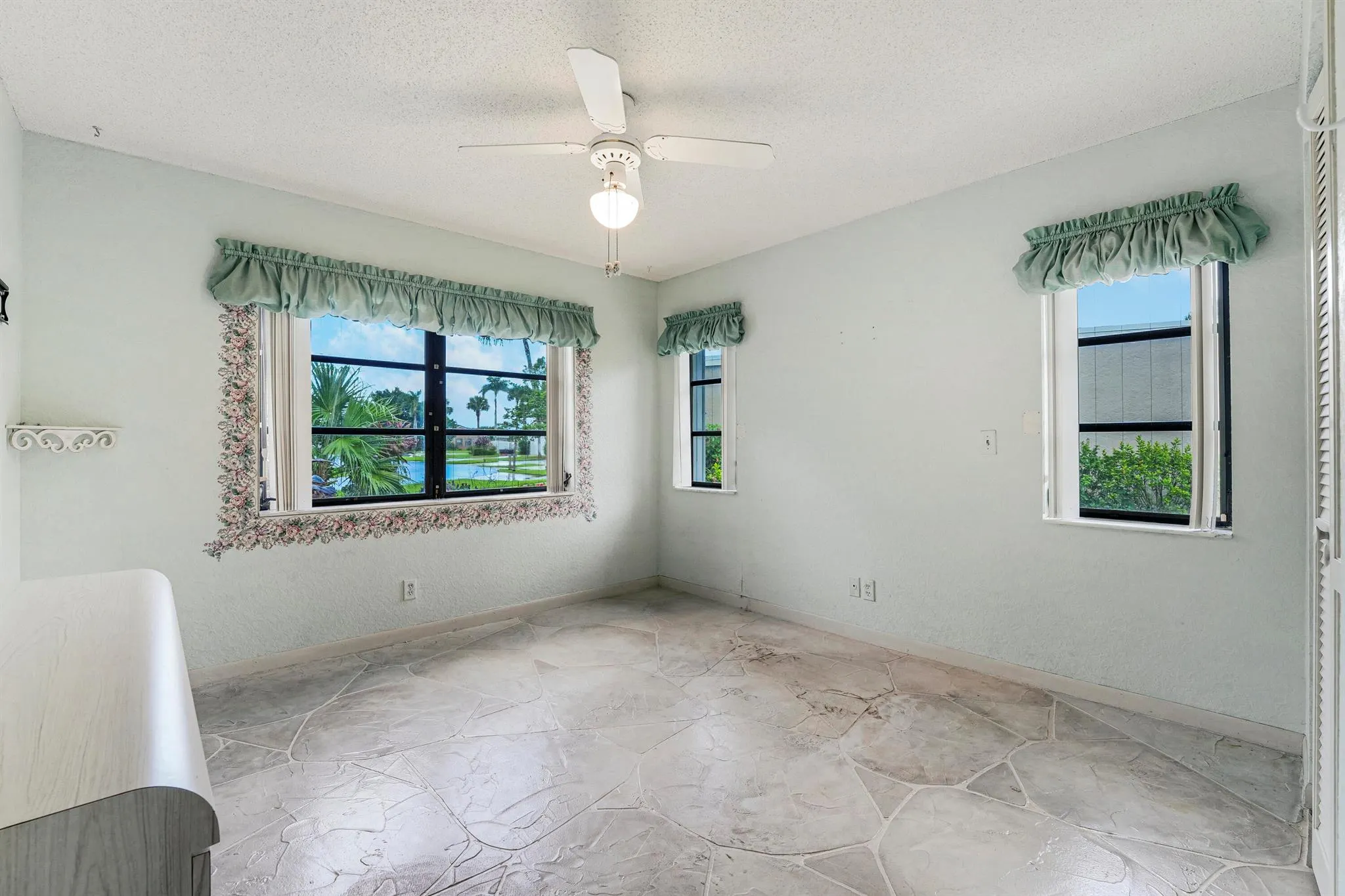 8421 Bonita Isle Drive