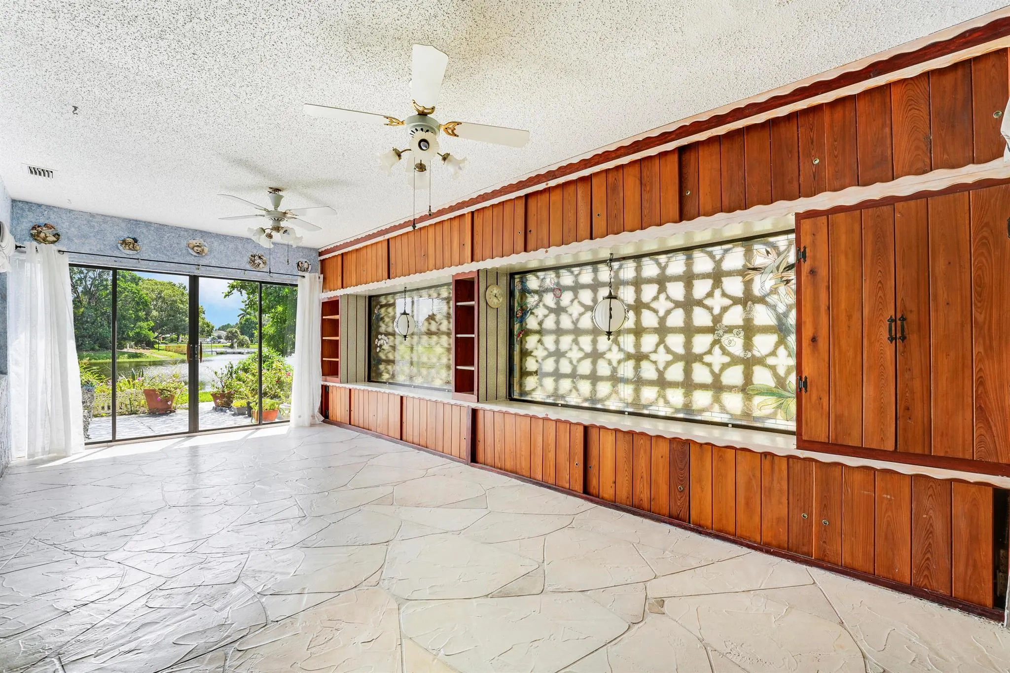 8421 Bonita Isle Drive