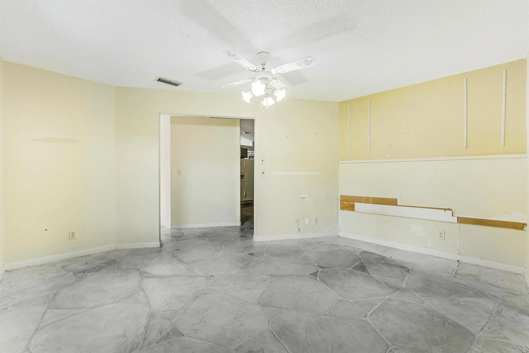 8421 Bonita Isle Drive