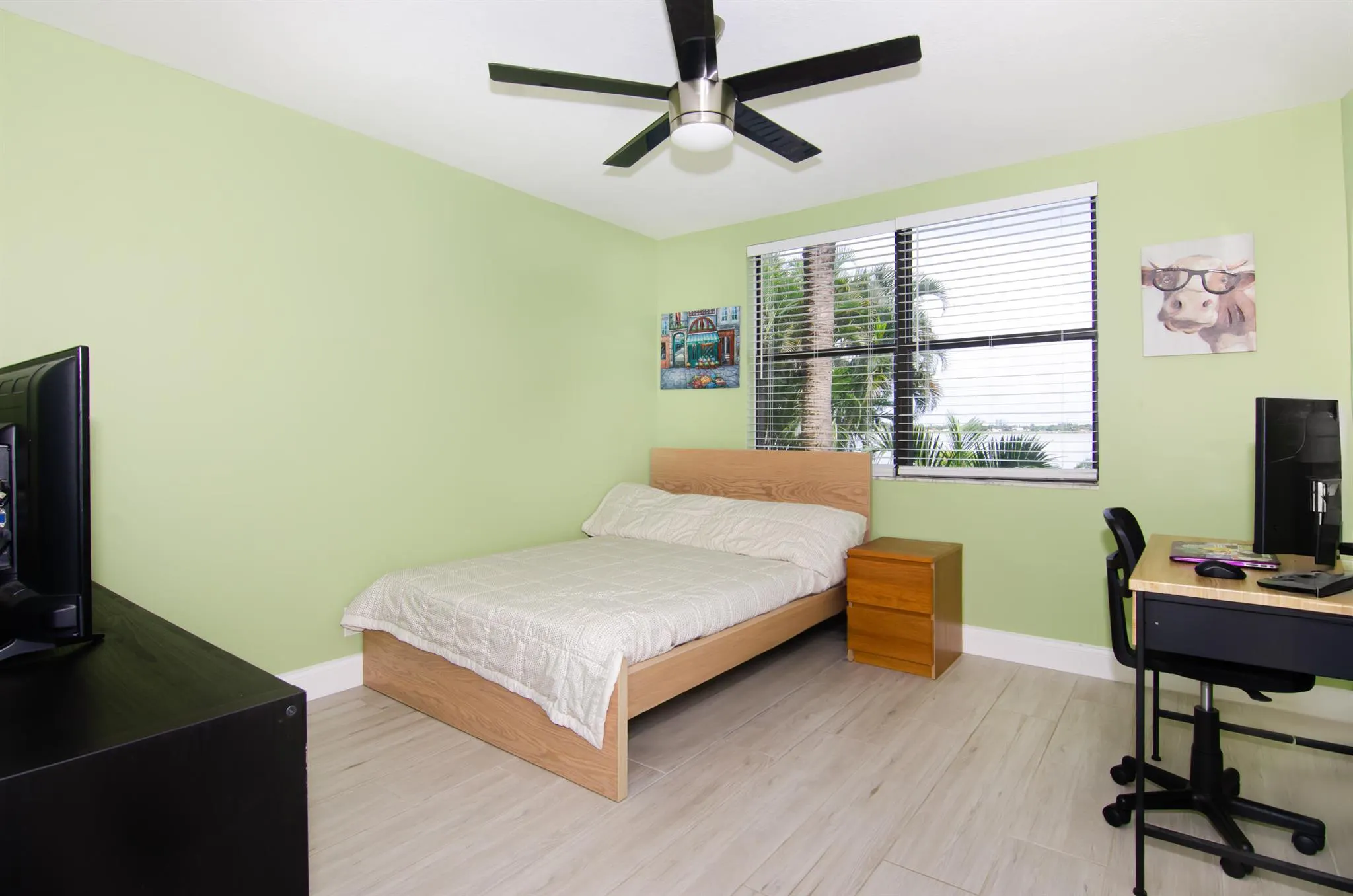 760 Executive Center Drive, #24