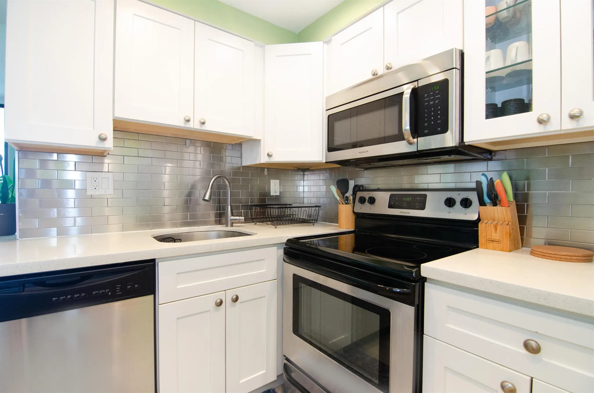 760 Executive Center Drive, #24