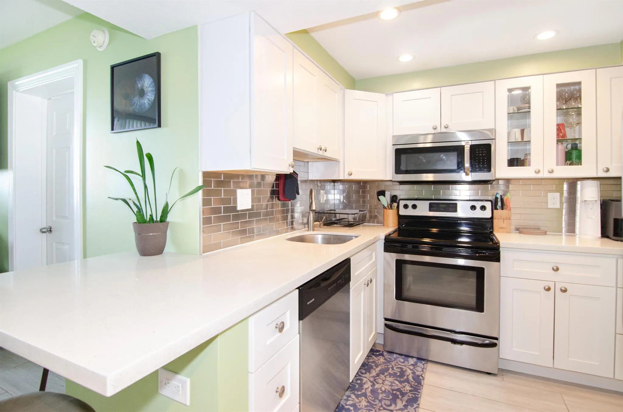 760 Executive Center Drive, #24