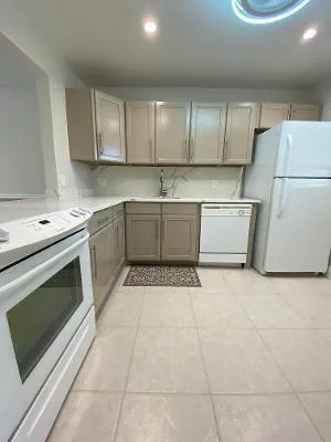 2900 Fiore Way, #205