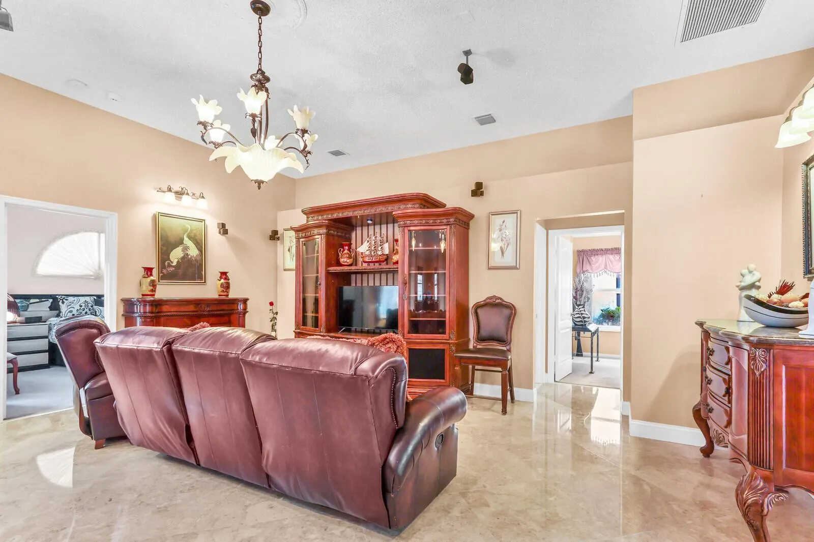 121 Egret Drive