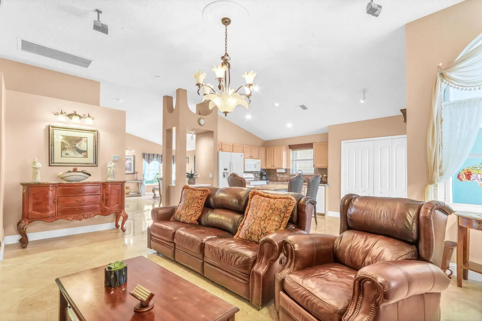 121 Egret Drive