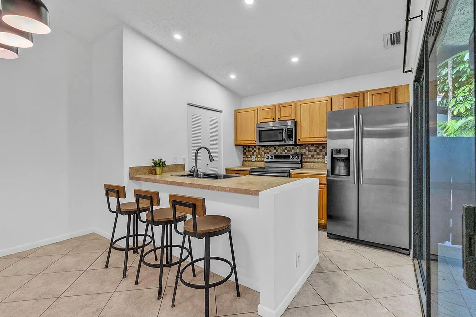 22282 Pineapple Walk Drive