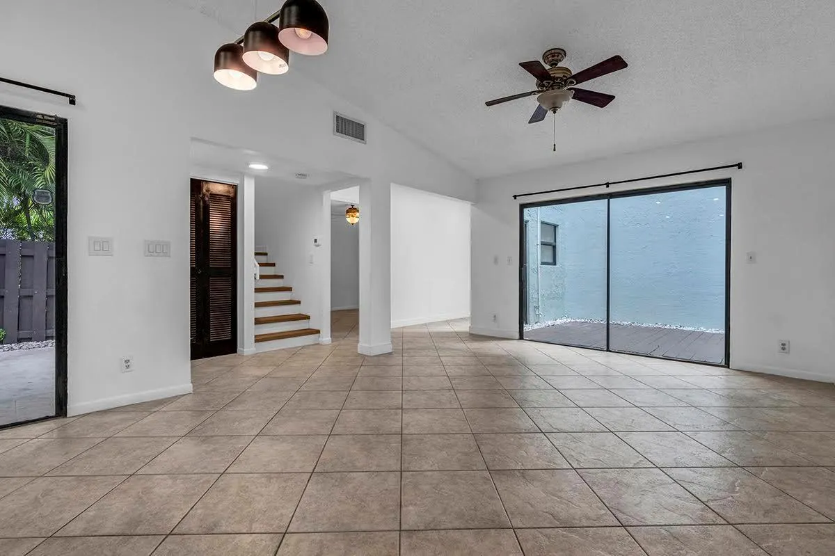 22282 Pineapple Walk Drive