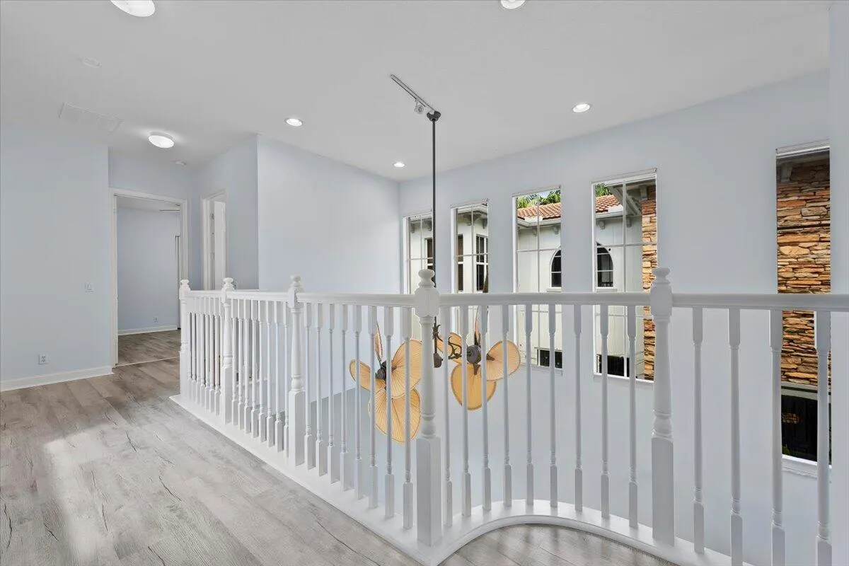 35 Stoney Drive