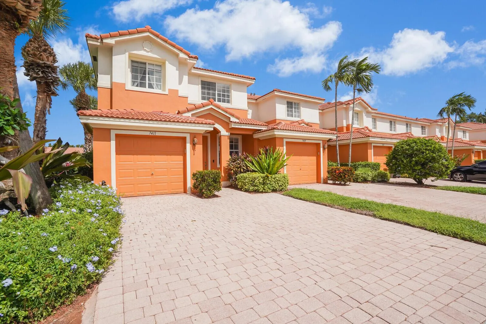 7411 Sarentino Lane, #216