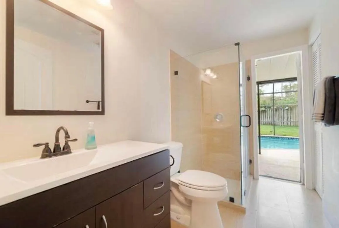 1317 Periwinkle Place