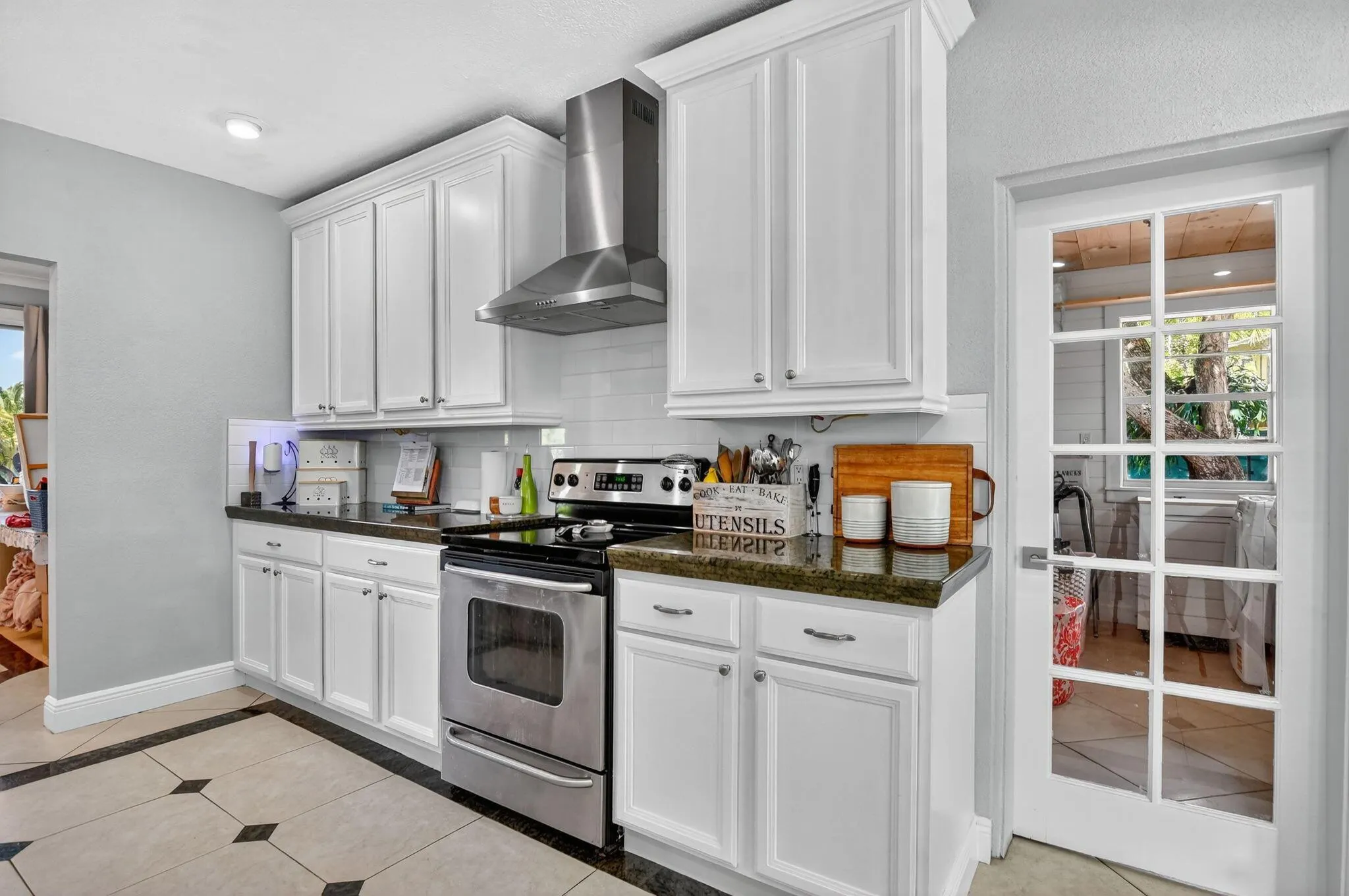 1517 SE 4th Court