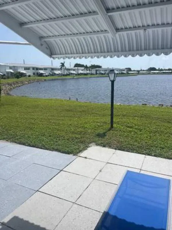 1116 Lake Terrace, #105