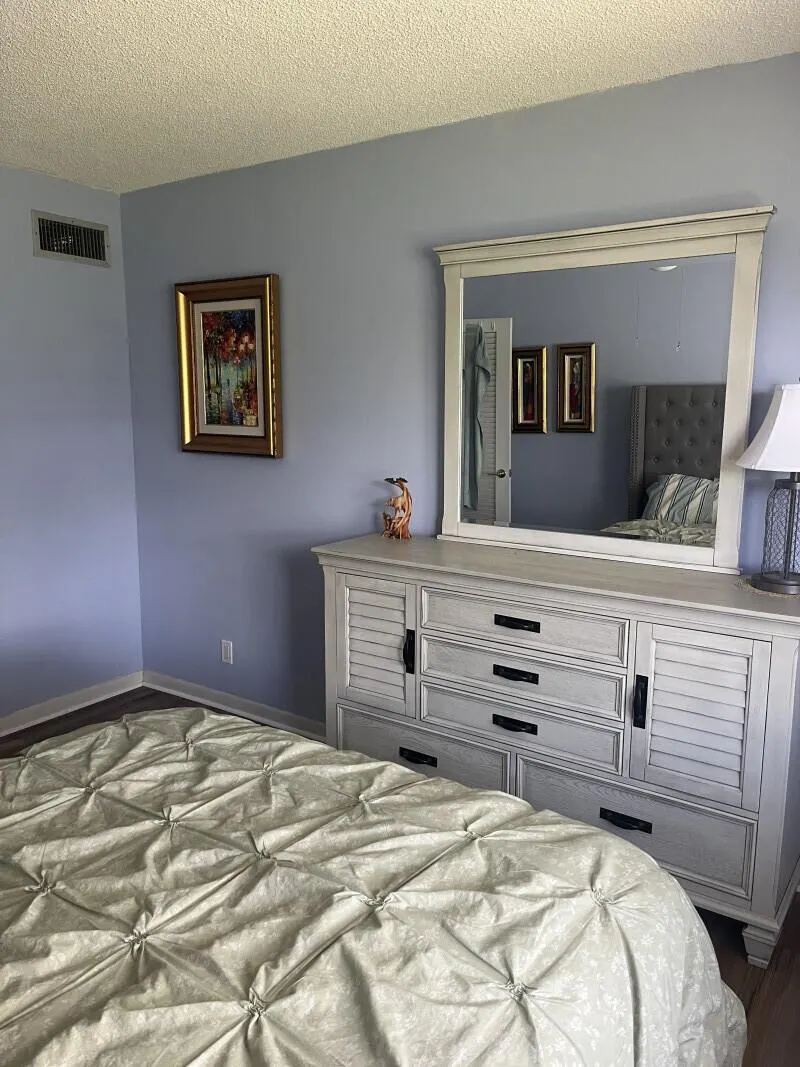 1116 Lake Terrace, #105