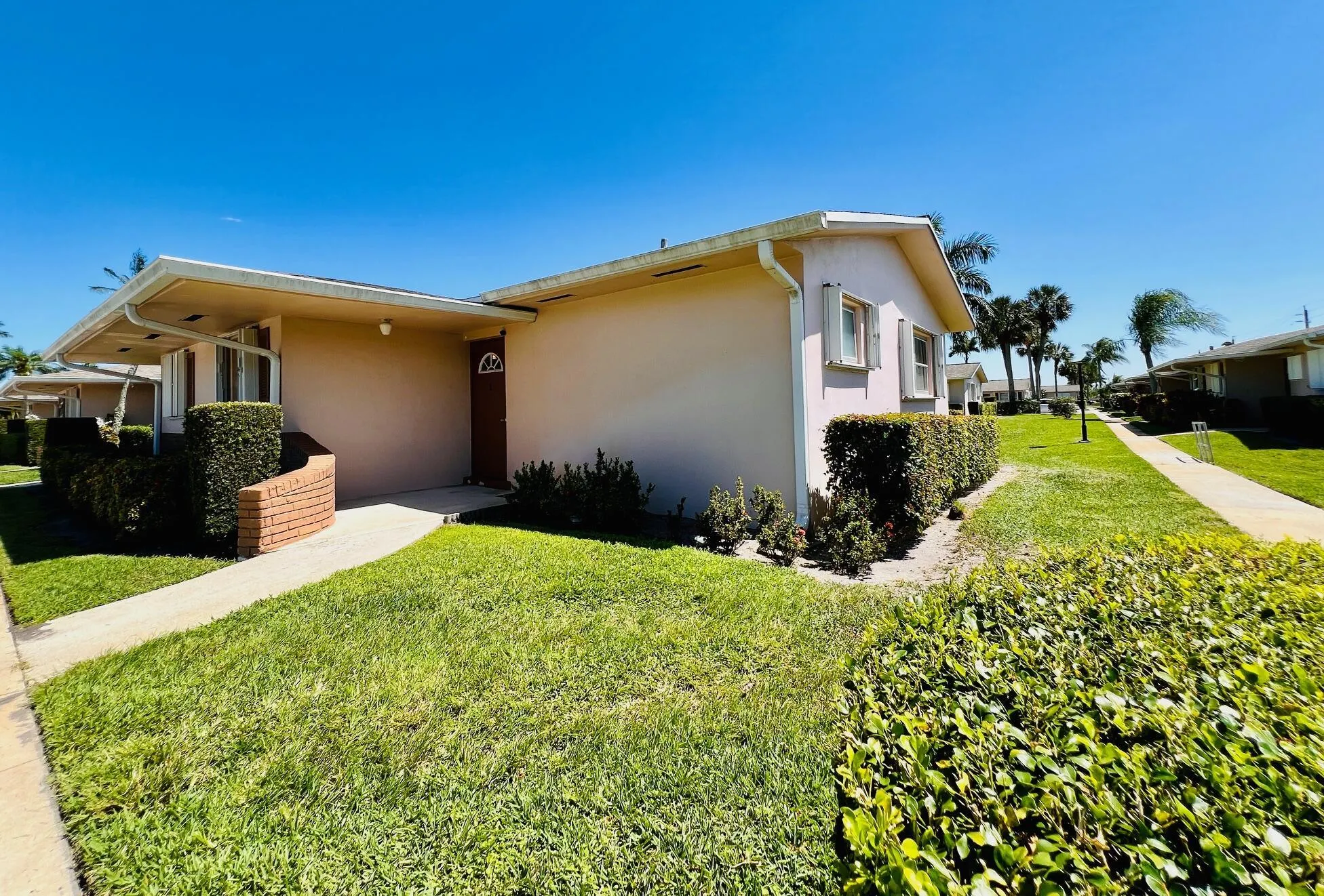 2545 Dudley Drive W, #L