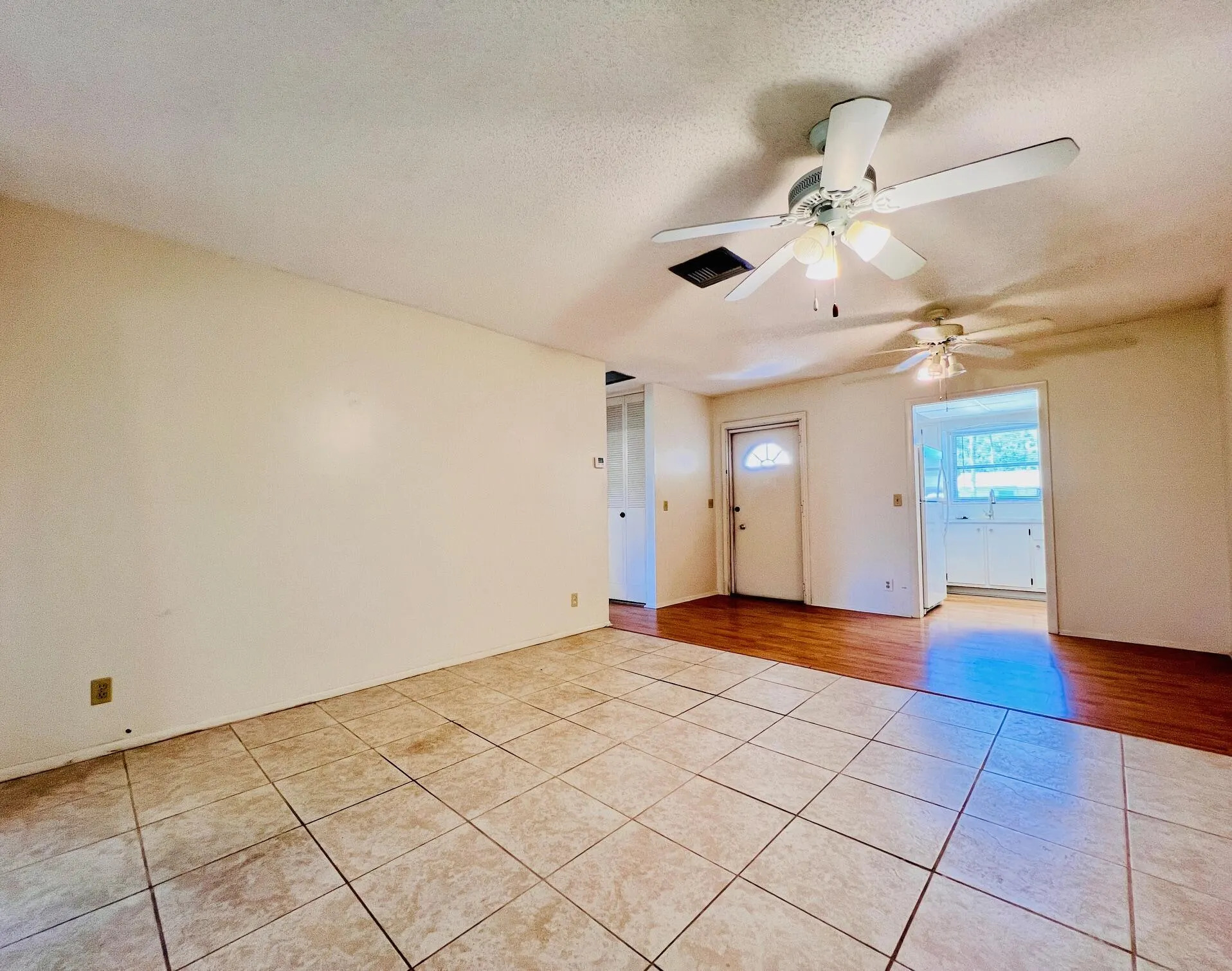2545 Dudley Drive W, #L