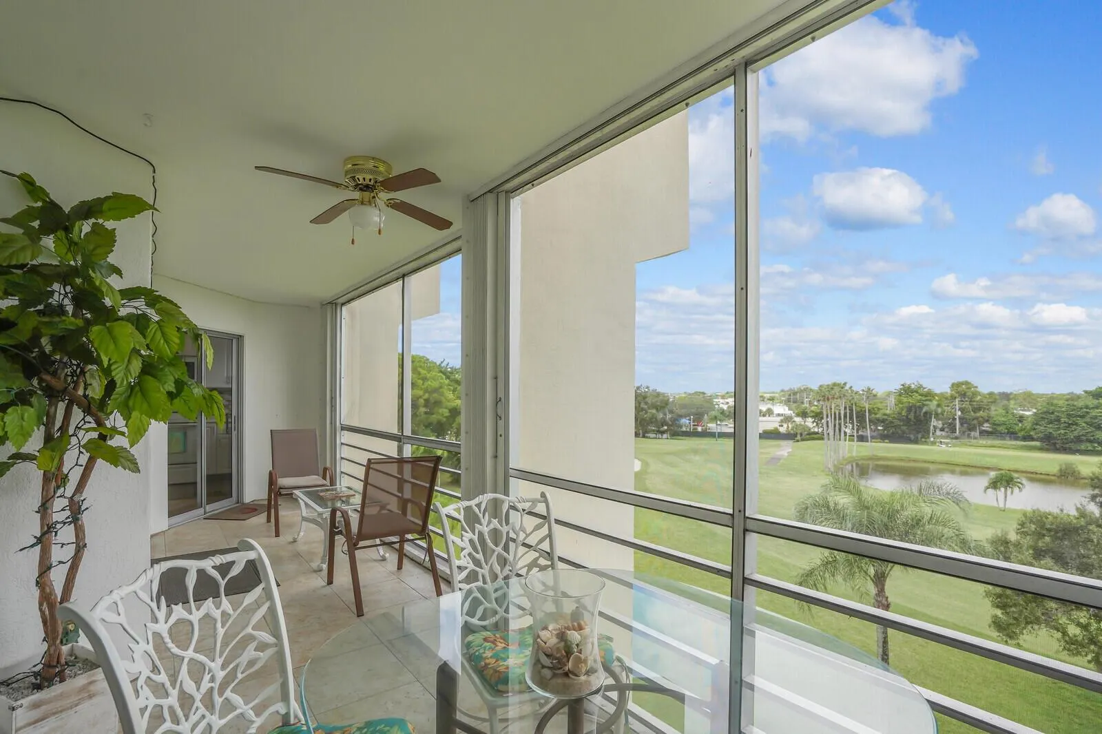 3959 Via Poinciana, #503