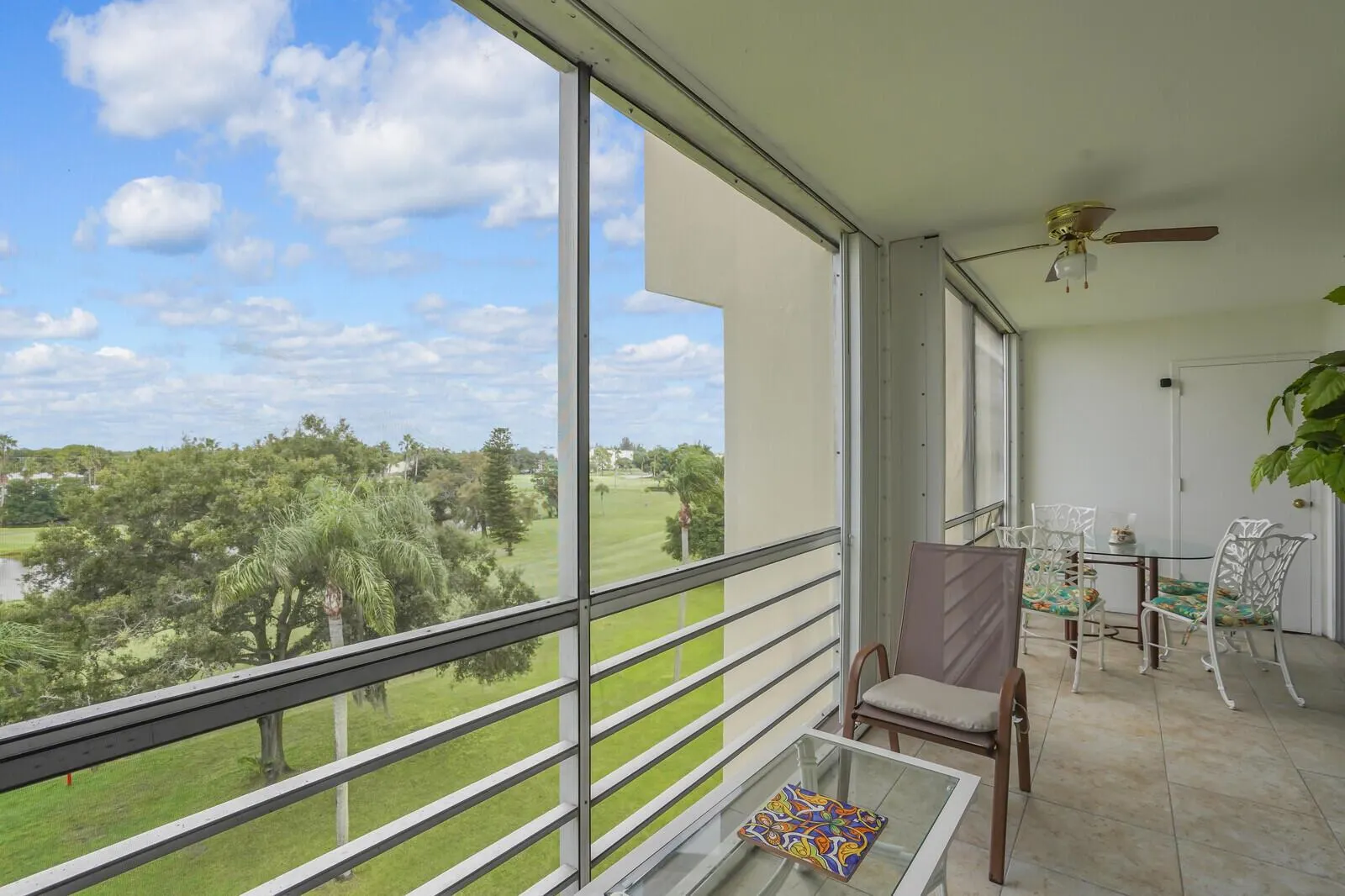3959 Via Poinciana, #503