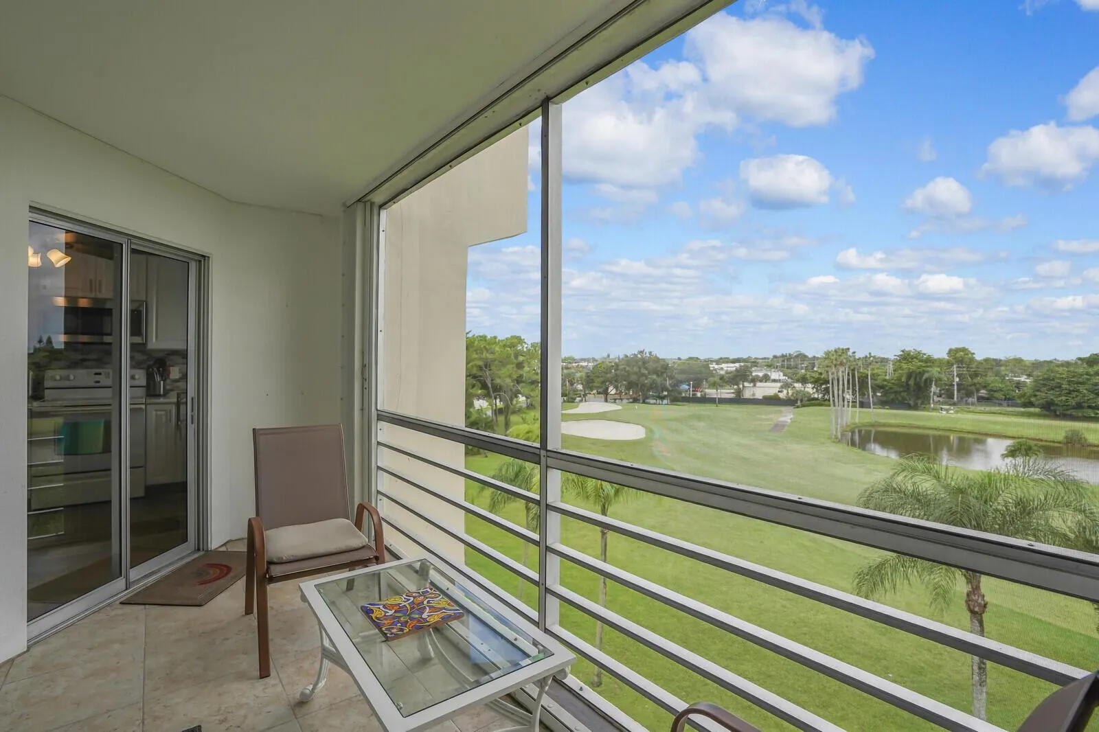 3959 Via Poinciana, #503