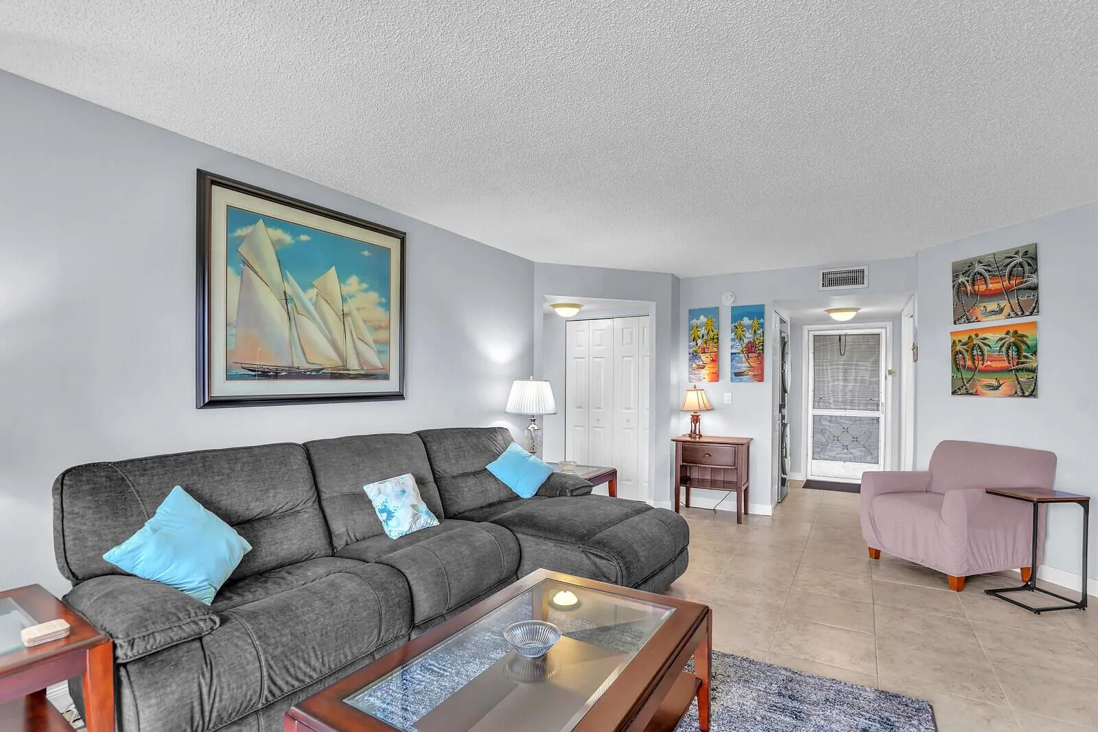 3959 Via Poinciana, #503