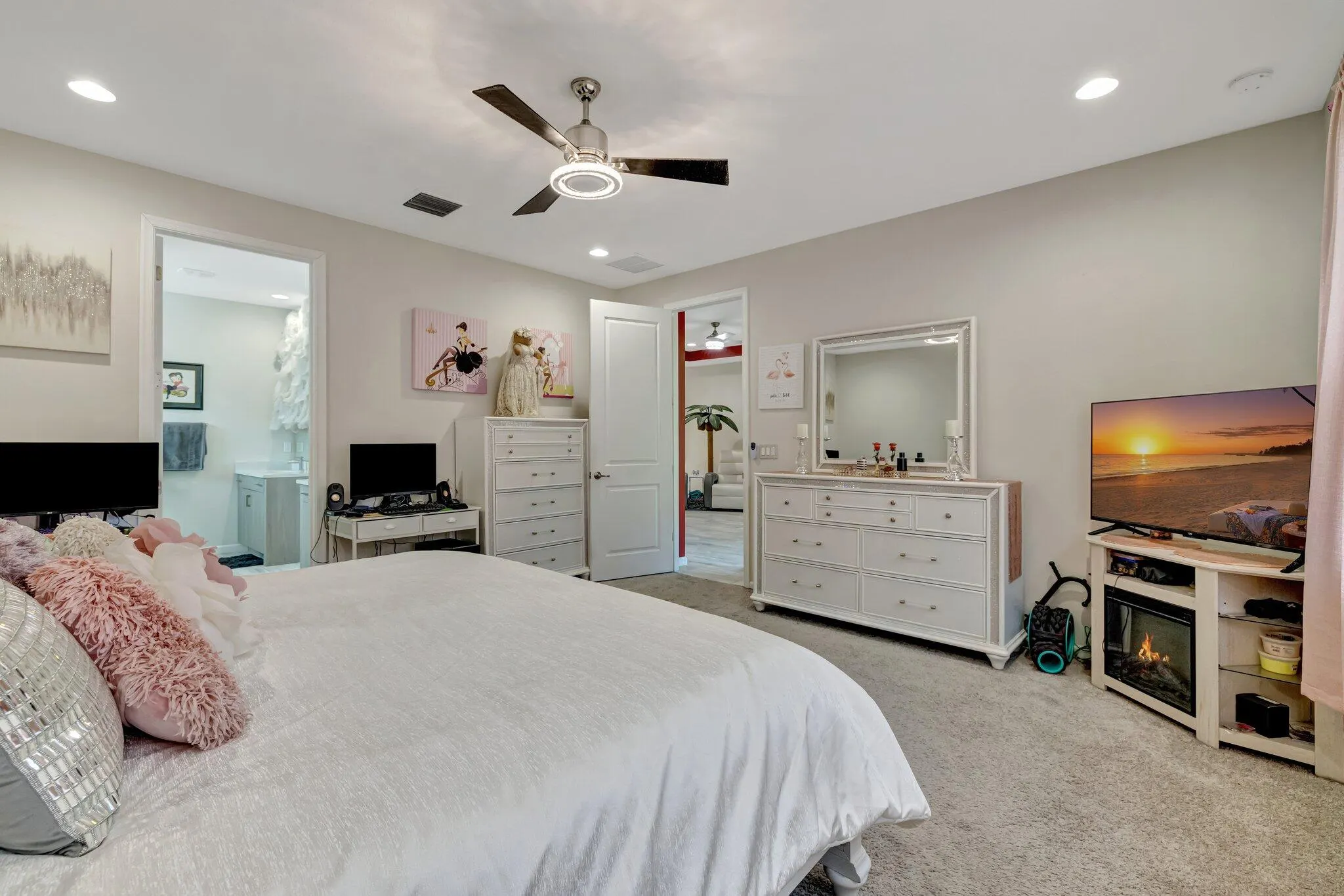 11389 SW Lyra Drive