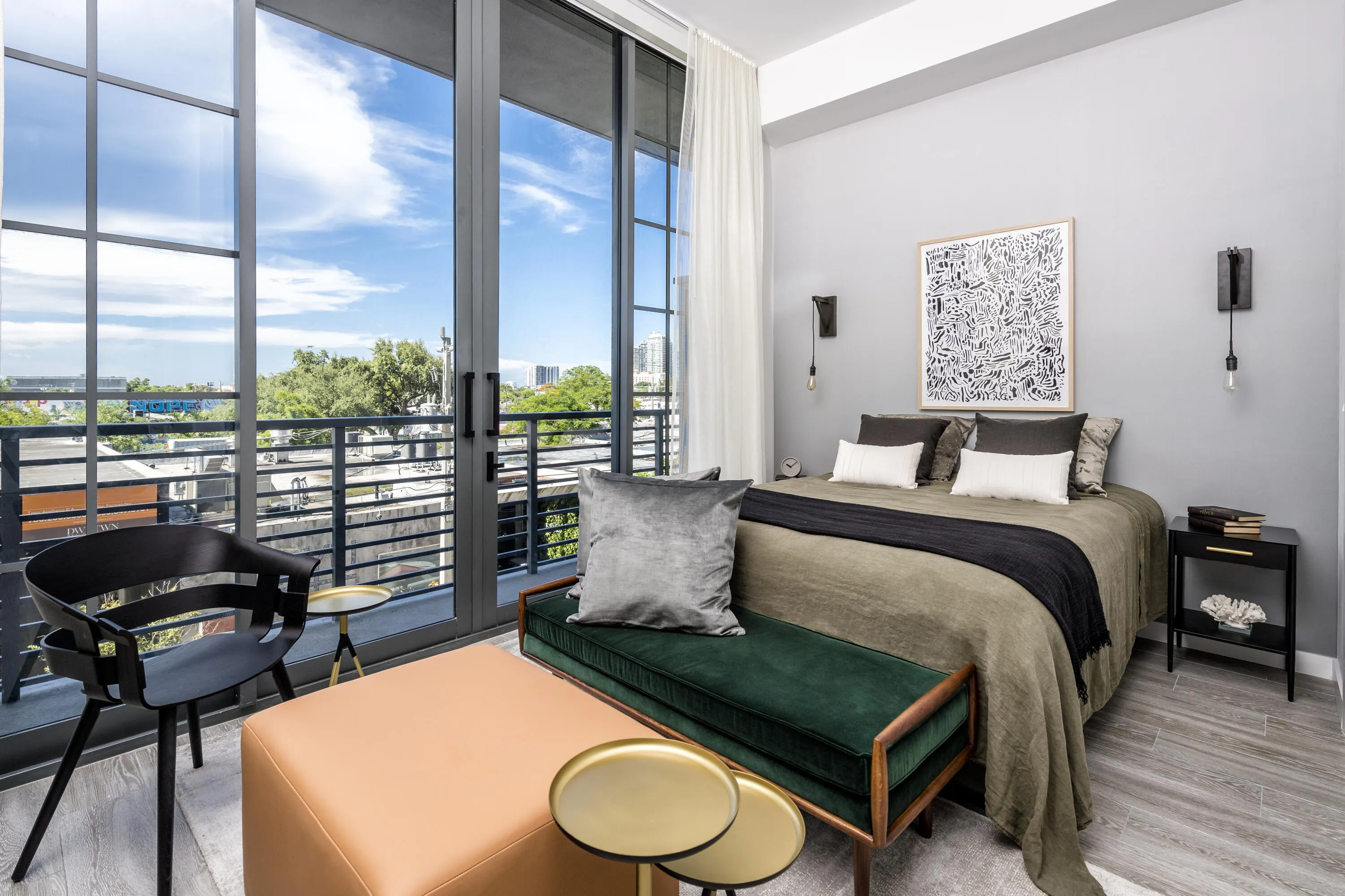 240 NW 25th Street, #415