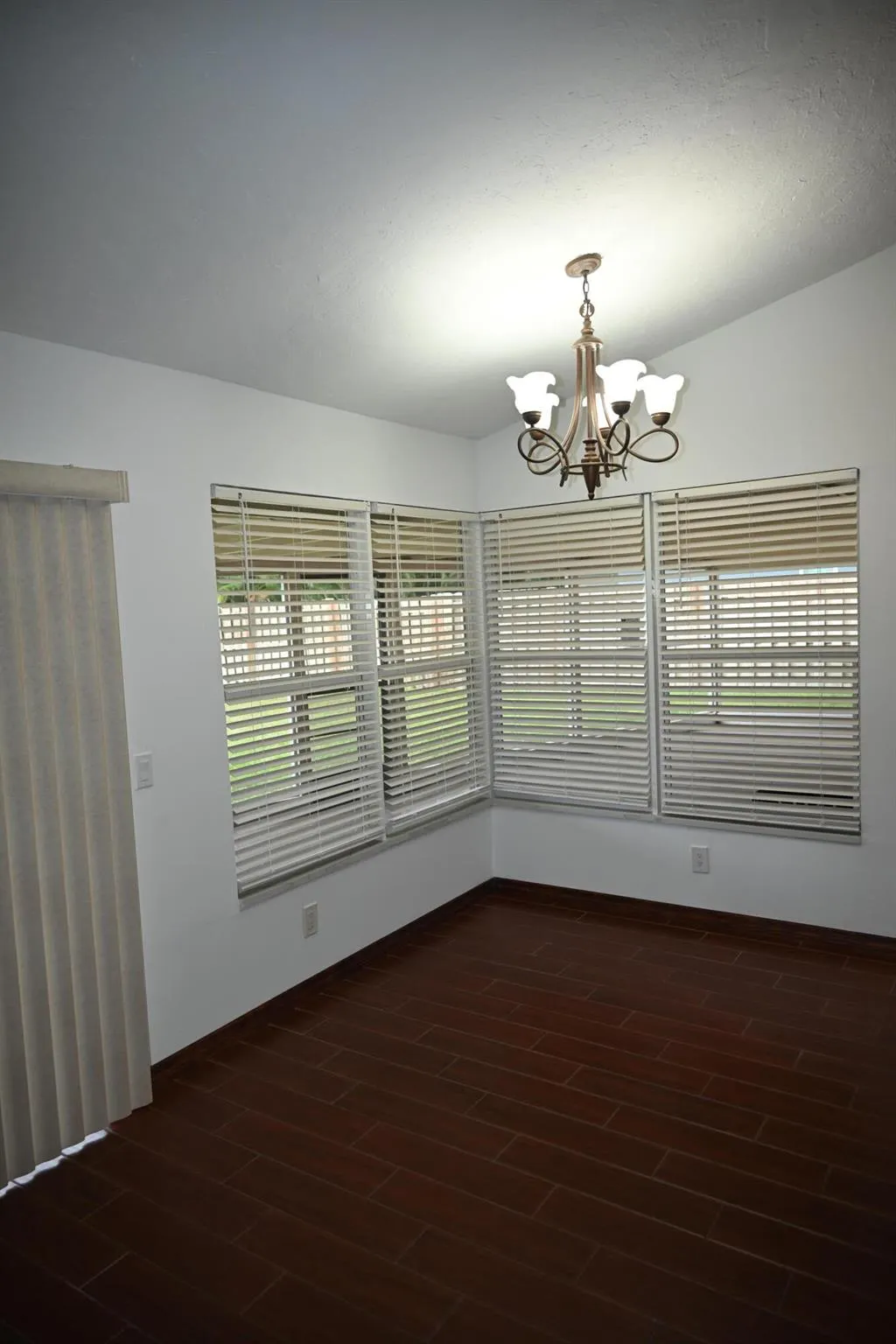 13560 Exotica Lane